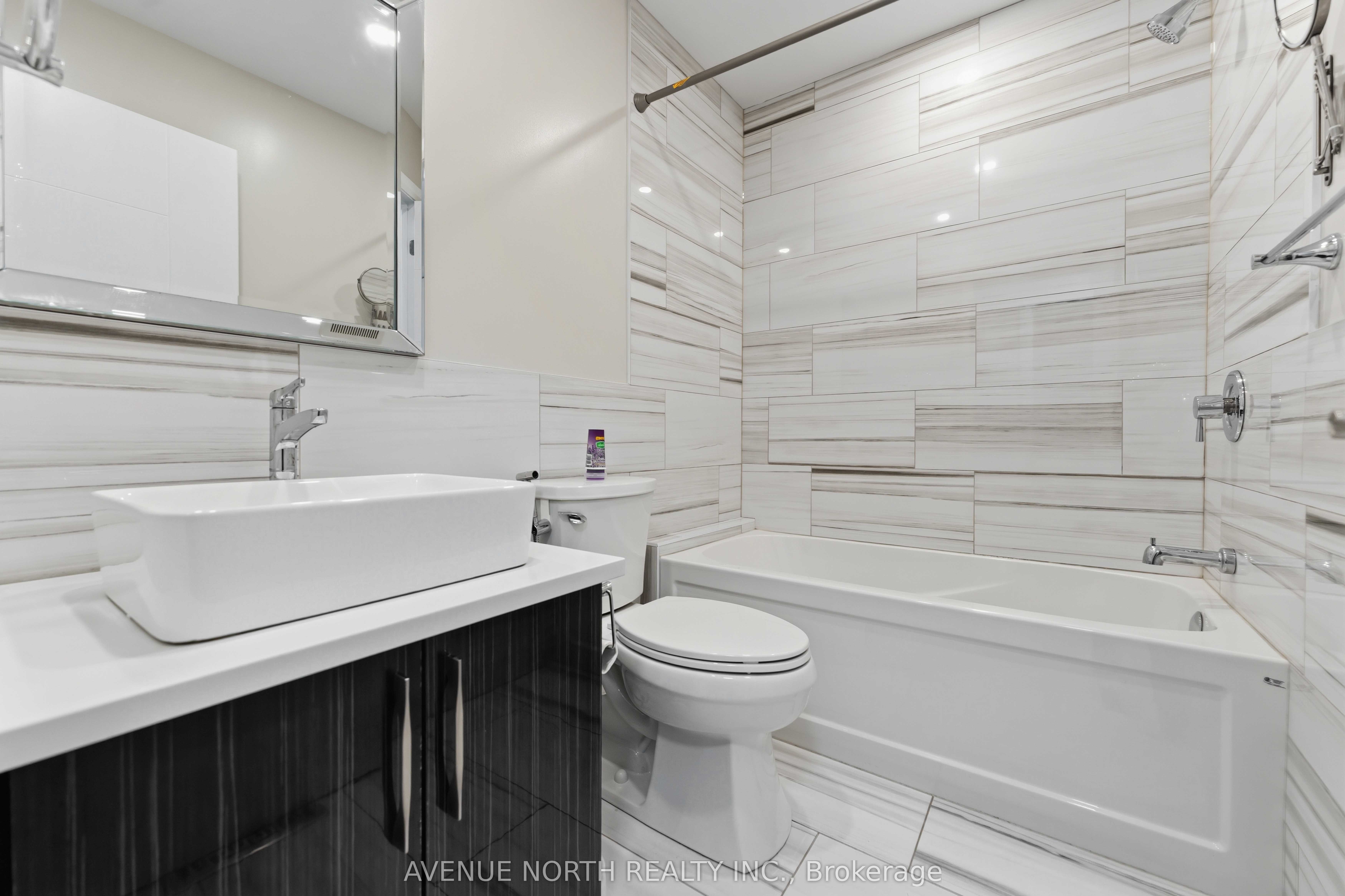 A-2676 Ayers Avenue Property Photo 18