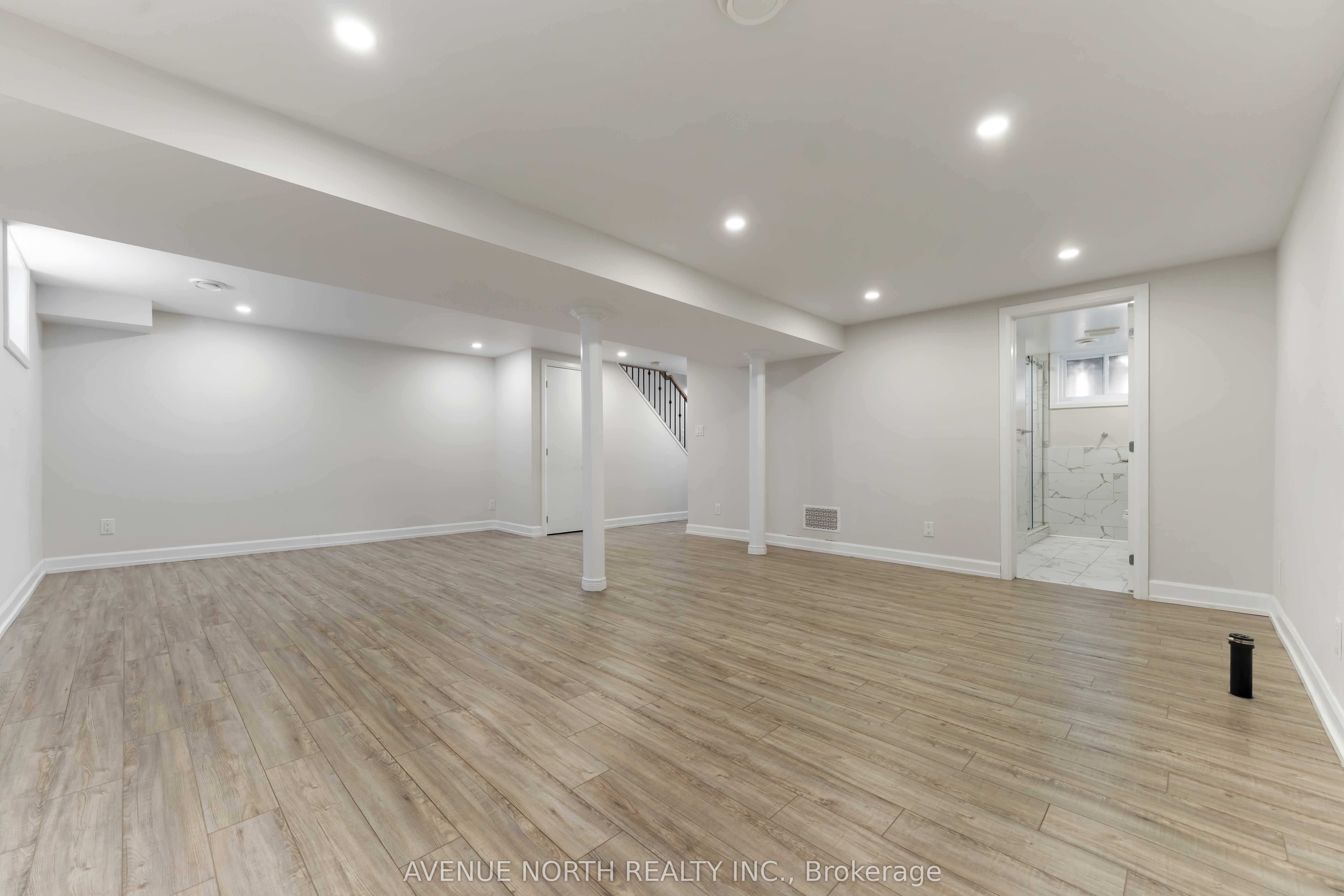 A-2676 Ayers Avenue Property Photo 21