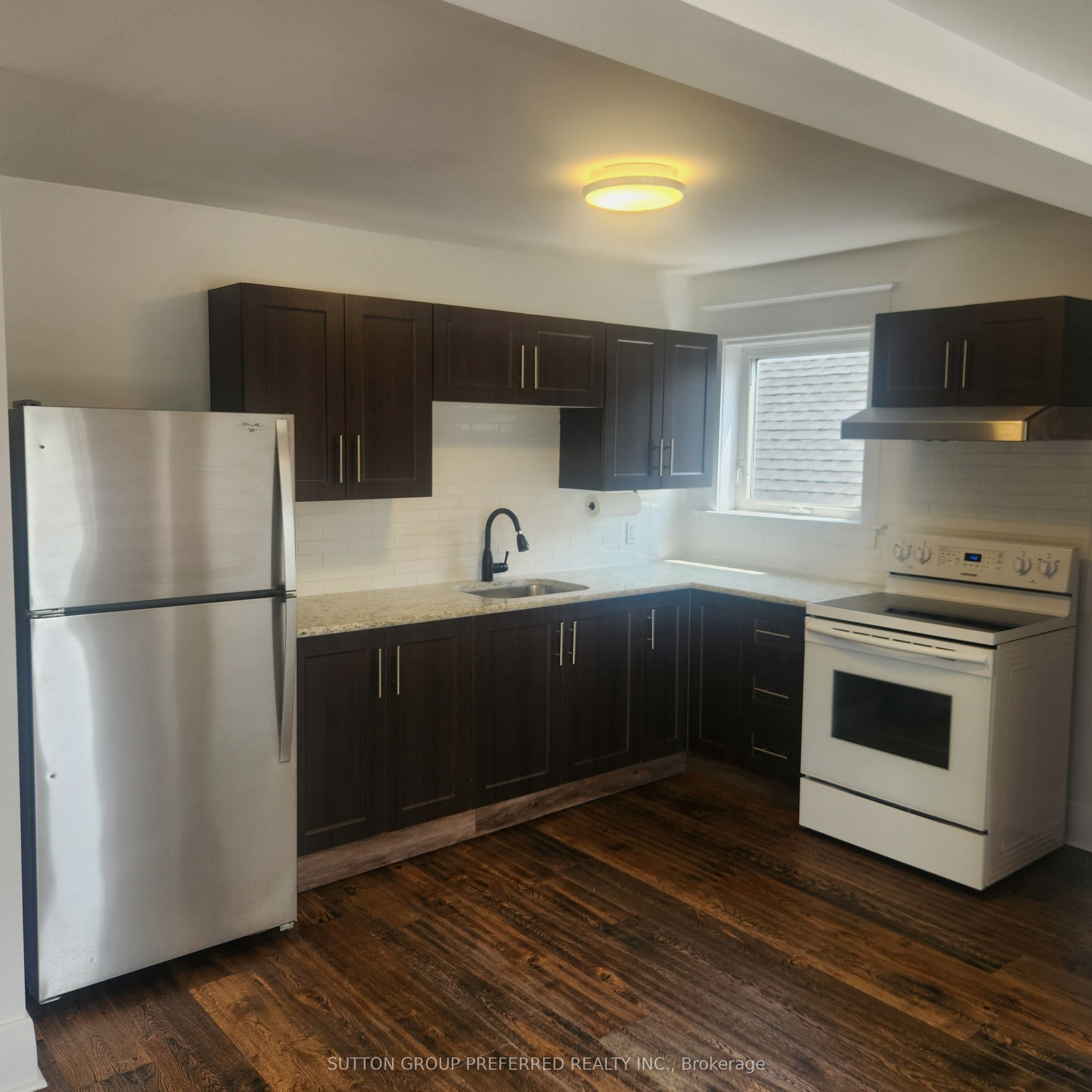 312 Wharncliffe Road S Upper Unit Property Photo 1