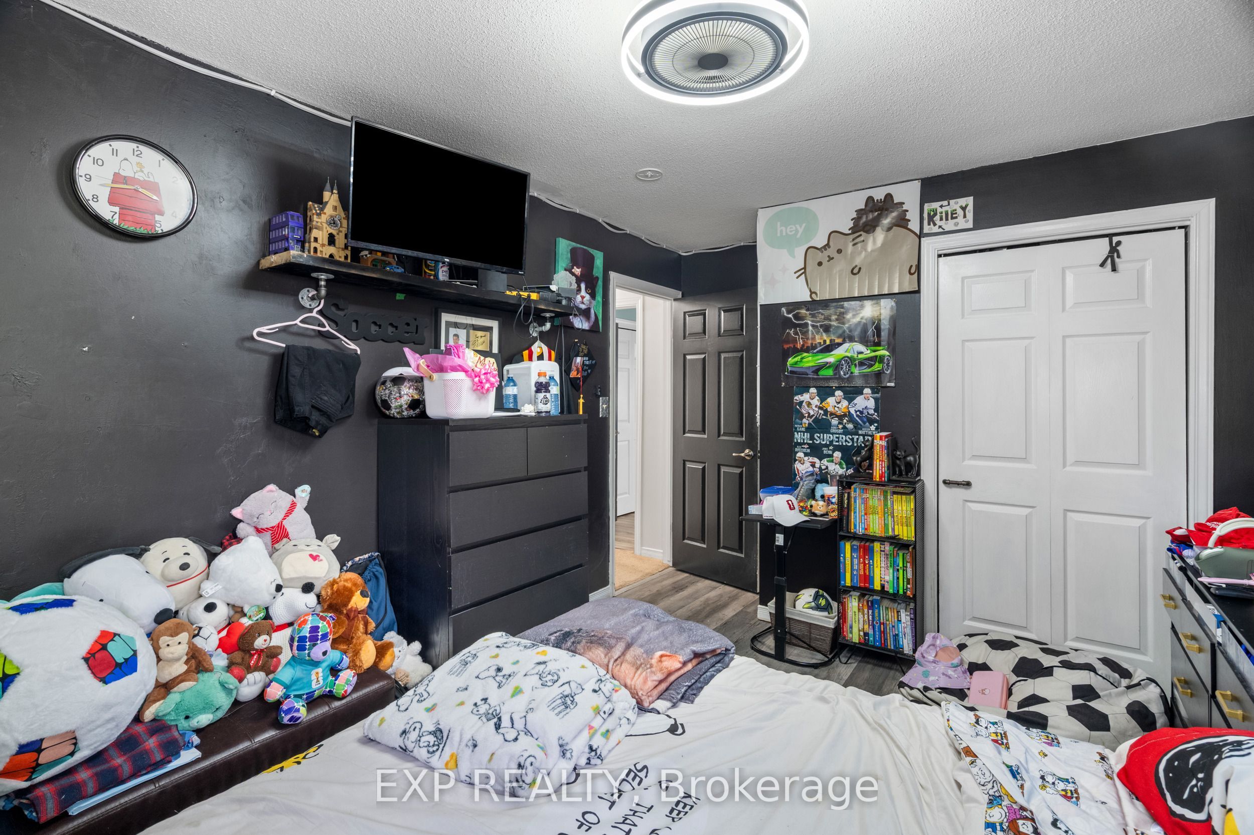 939 Daytona Drive Property Photo 24