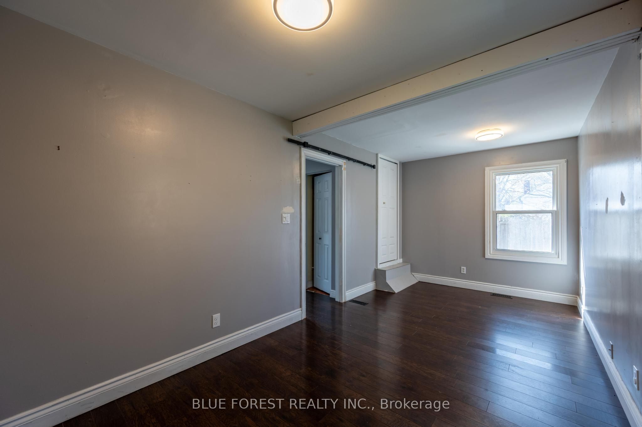 751 Curry Street Property Photo 6