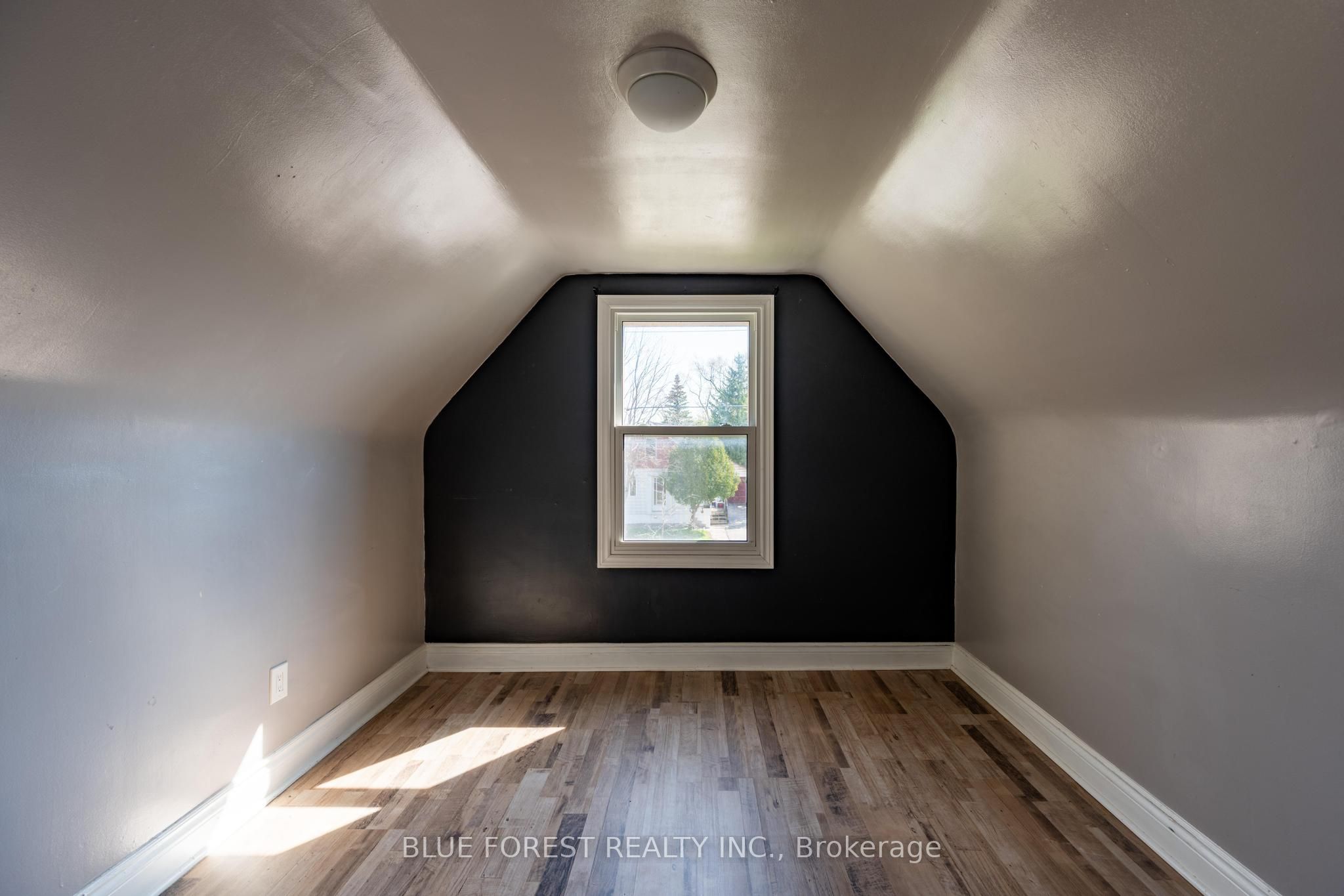 751 Curry Street Property Photo 22