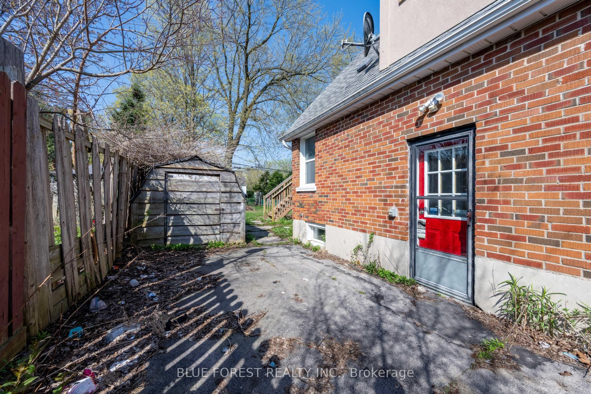 751 Curry Street Property Photo 23