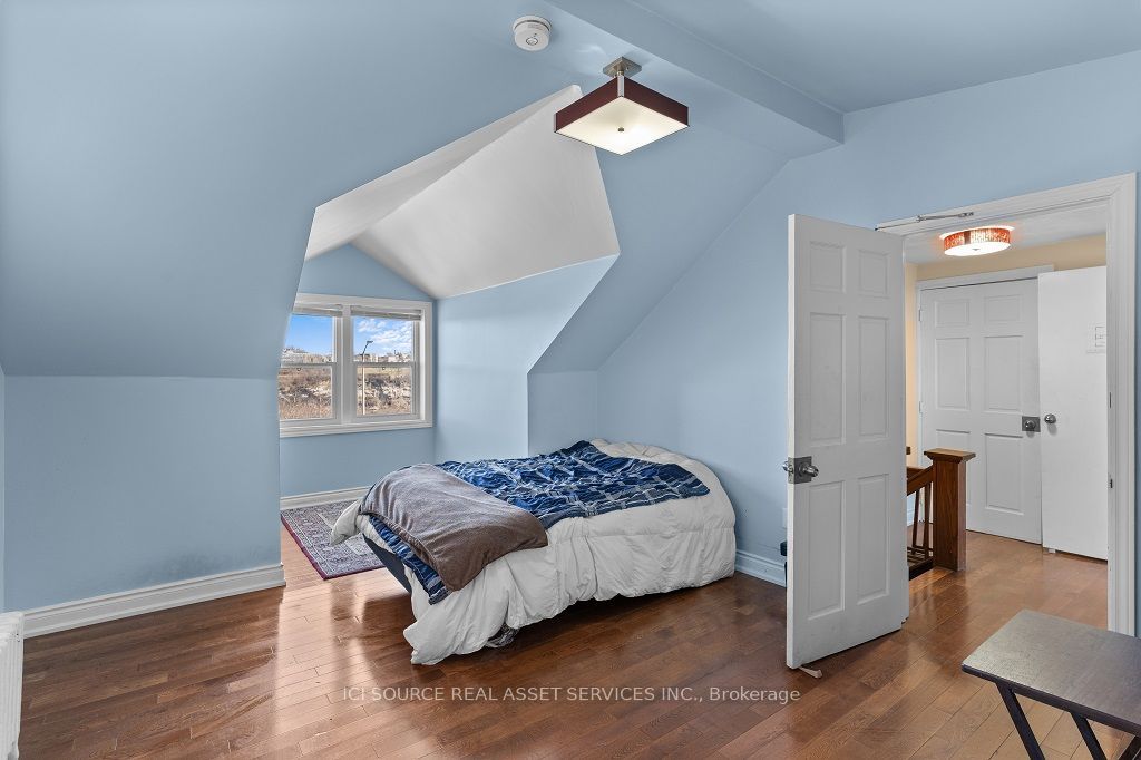 5207 River Road Property Photo 14