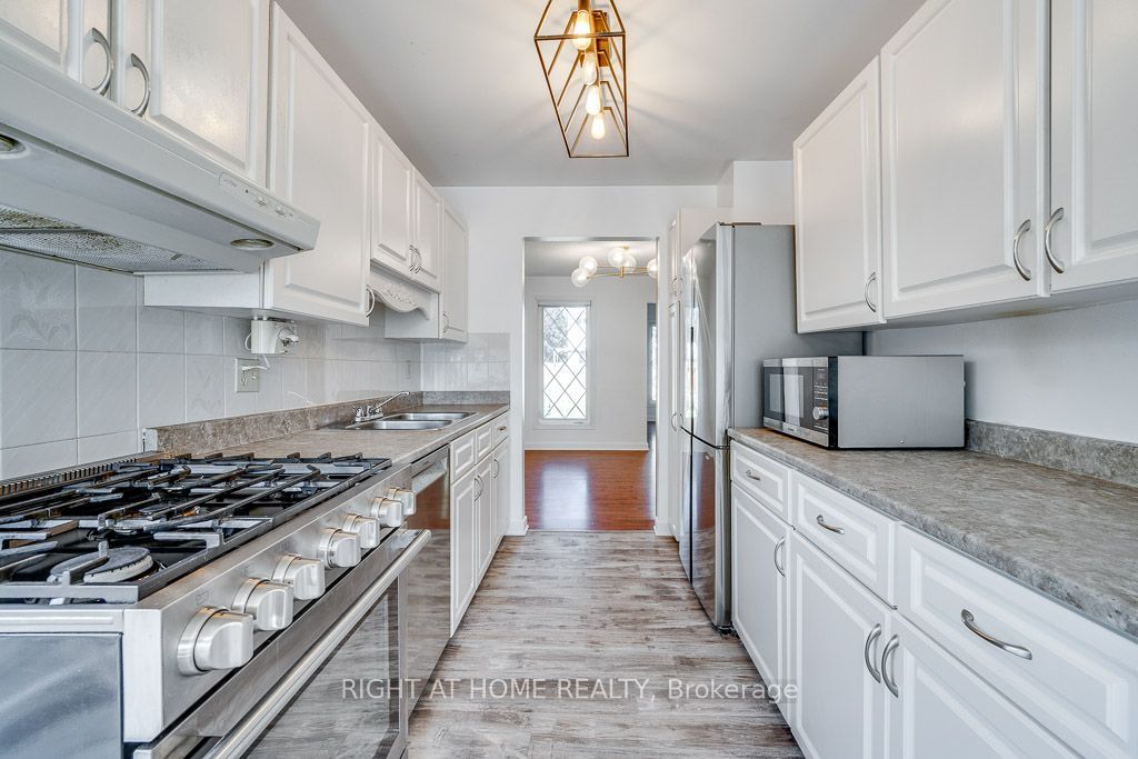 85 Winchester Drive Property Photo 8