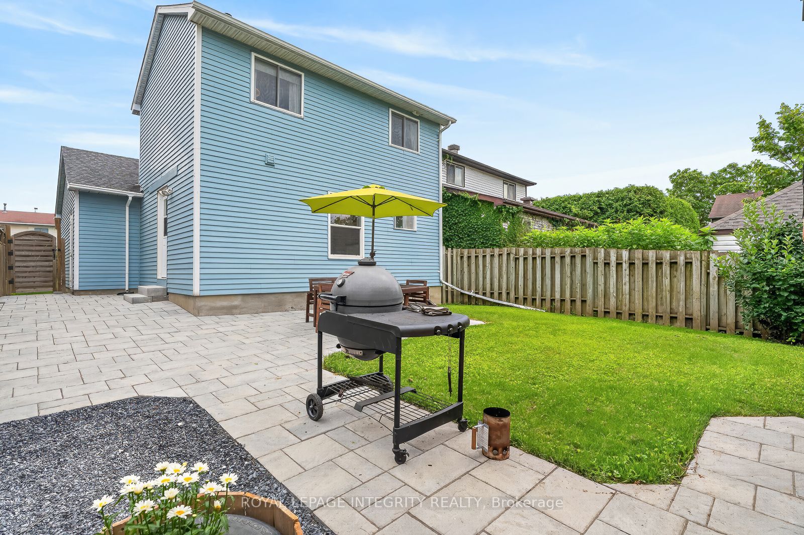 30 Sumner Street Property Photo 7