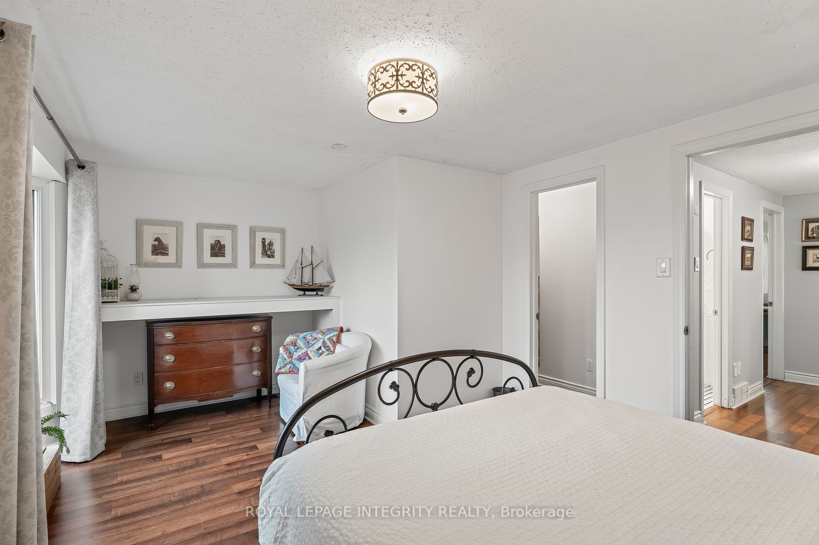 30 Sumner Street Property Photo 26