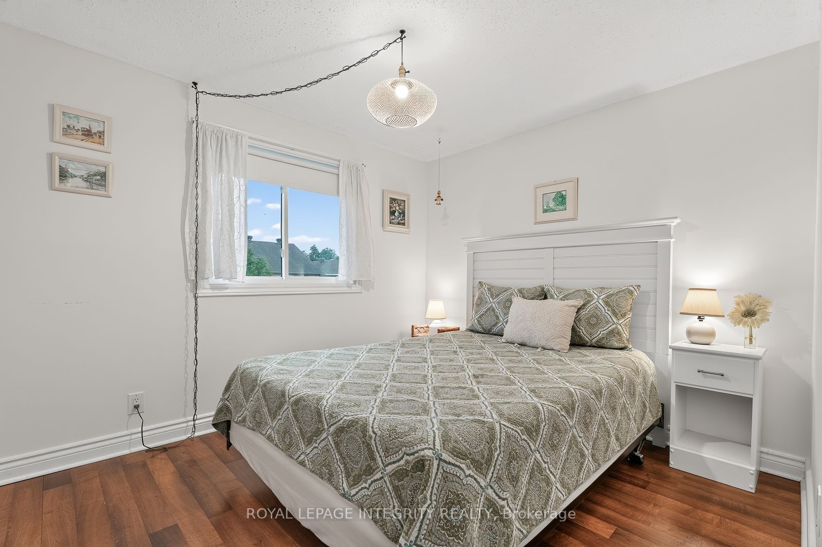 30 Sumner Street Property Photo 33