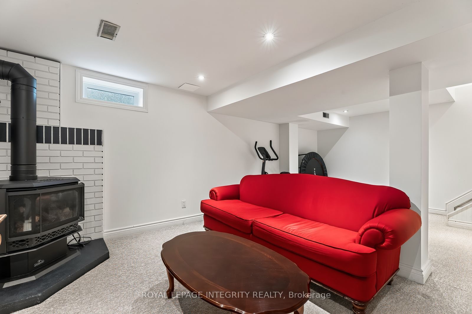 30 Sumner Street Property Photo 39