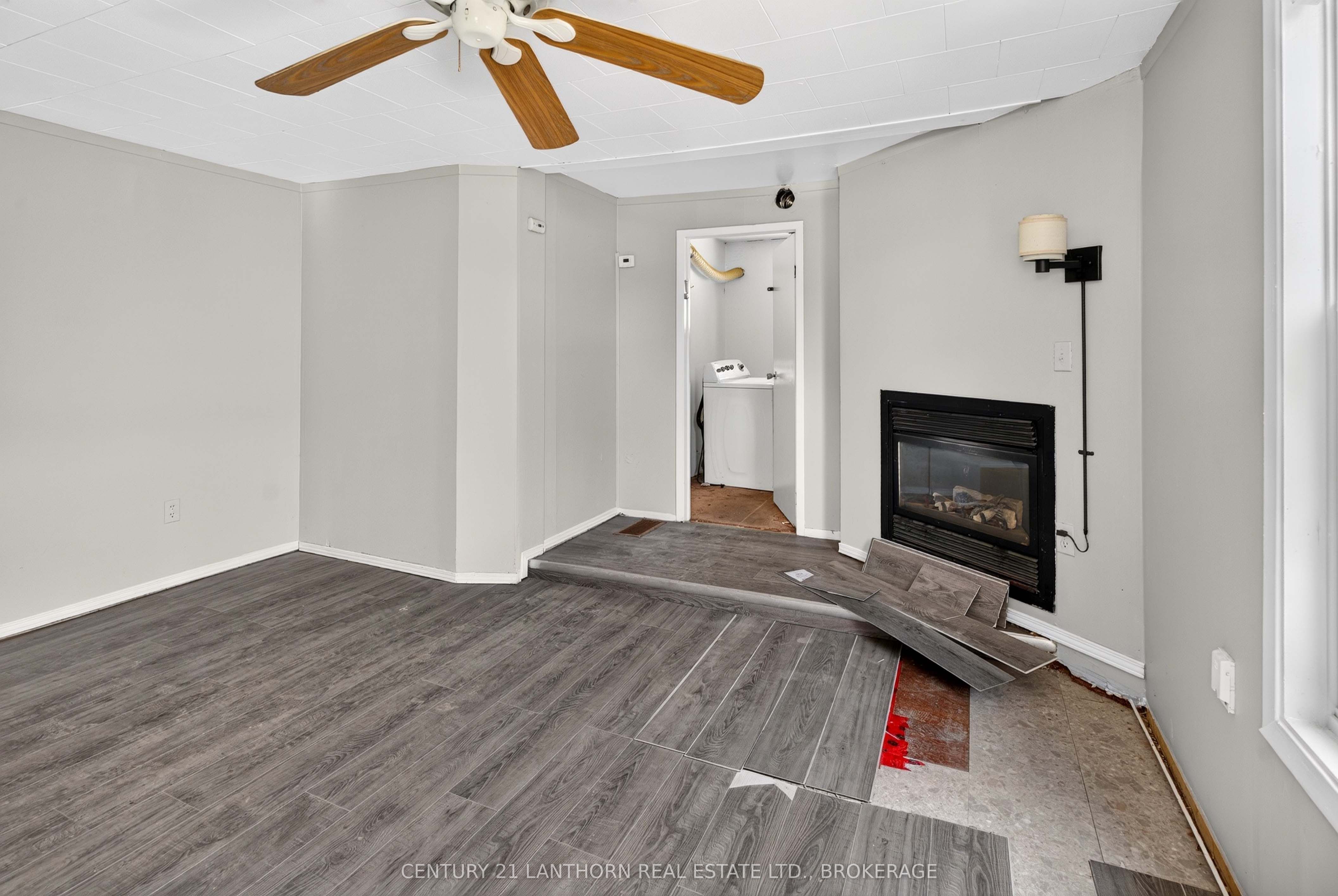 139 Drennan Street Property Photo 4