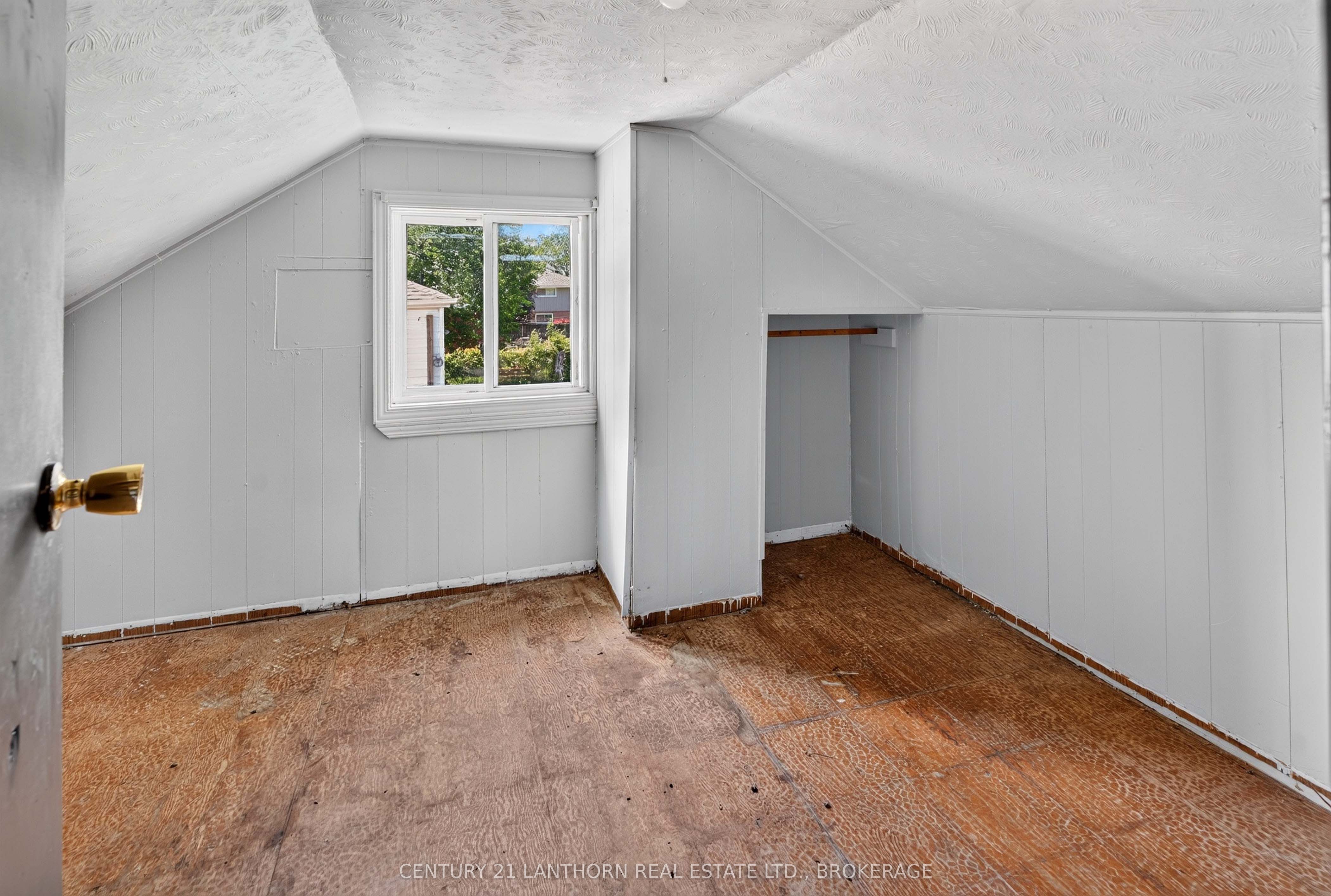 139 Drennan Street Property Photo 12