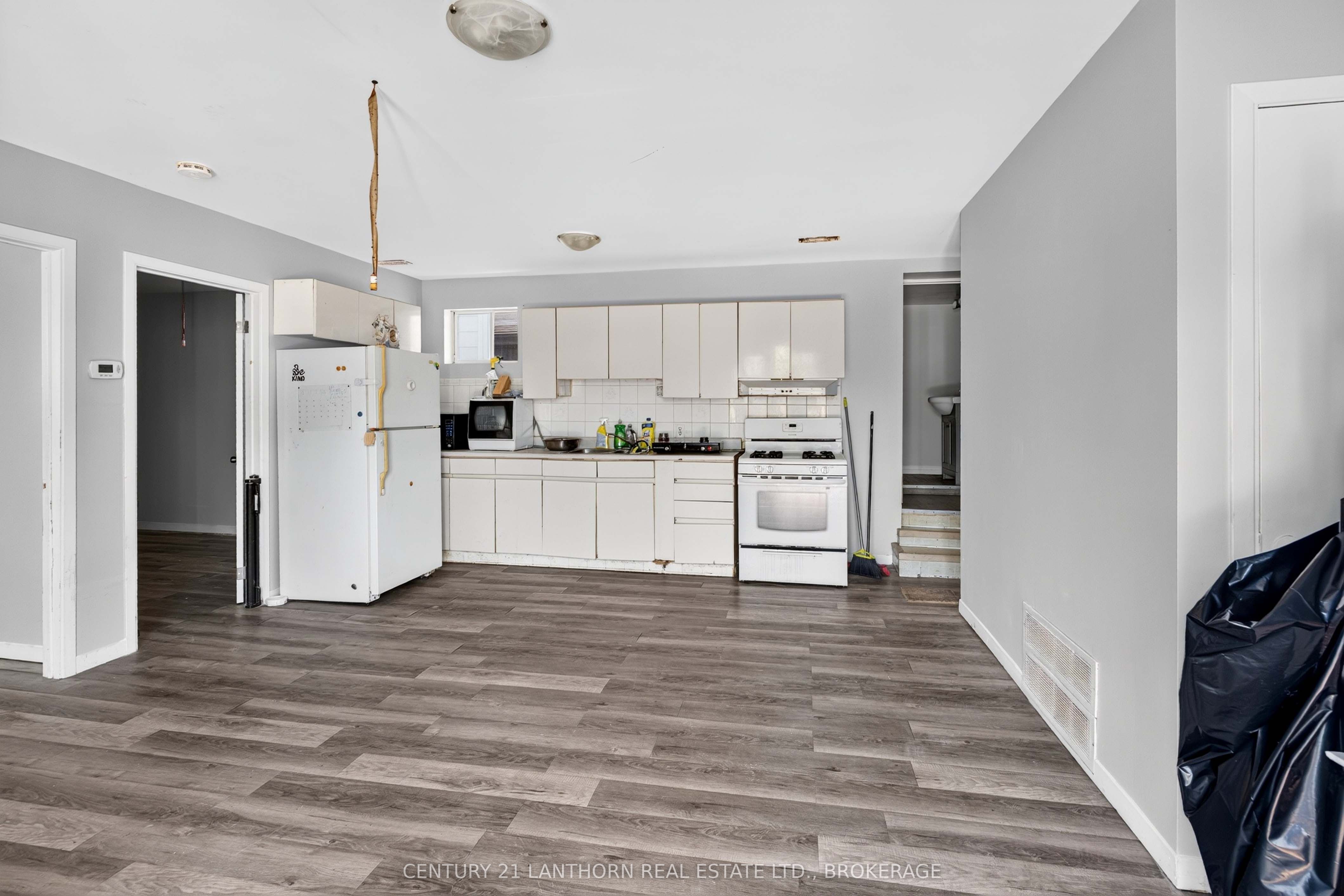 139 Drennan Street Property Photo 14