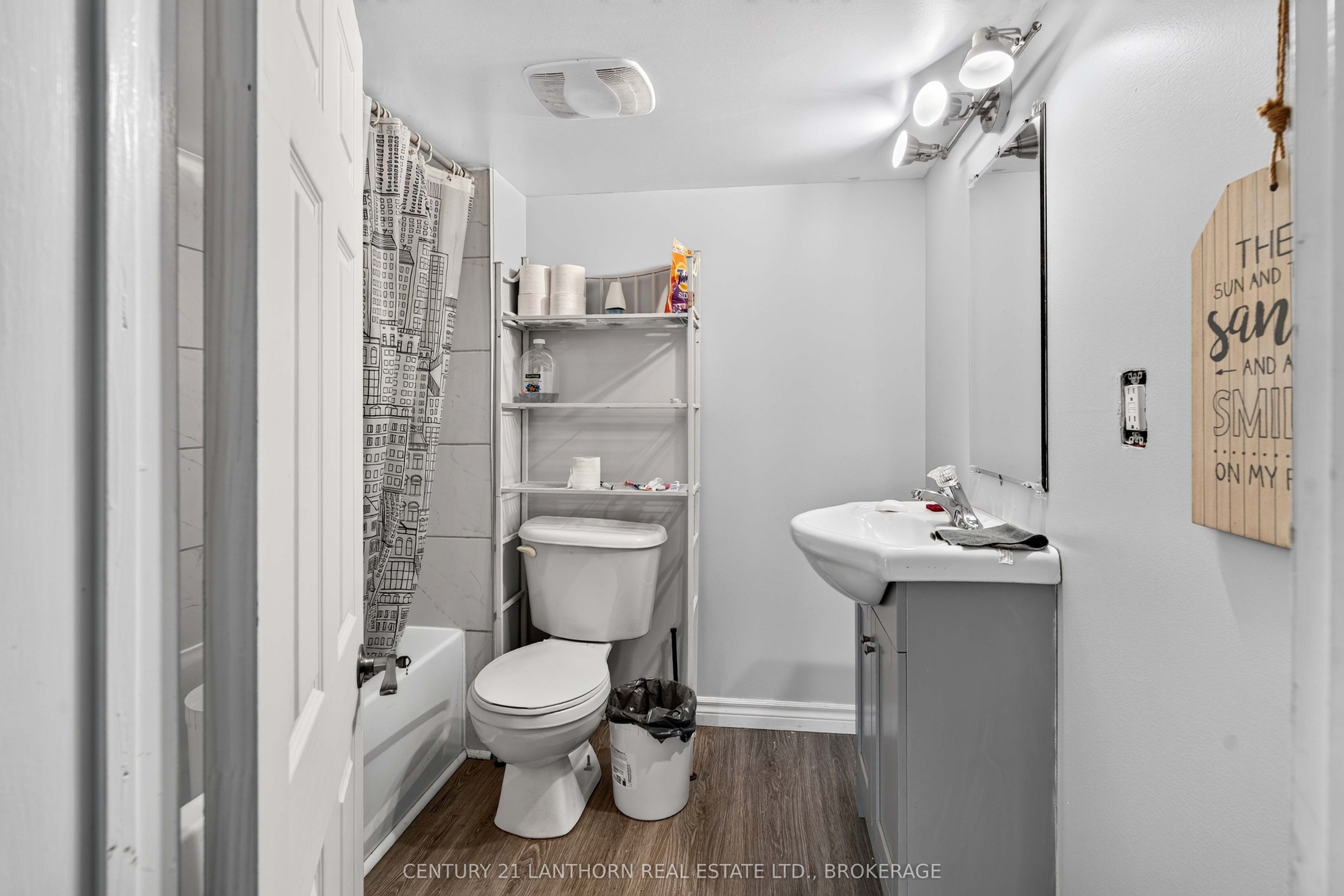 139 Drennan Street Property Photo 17