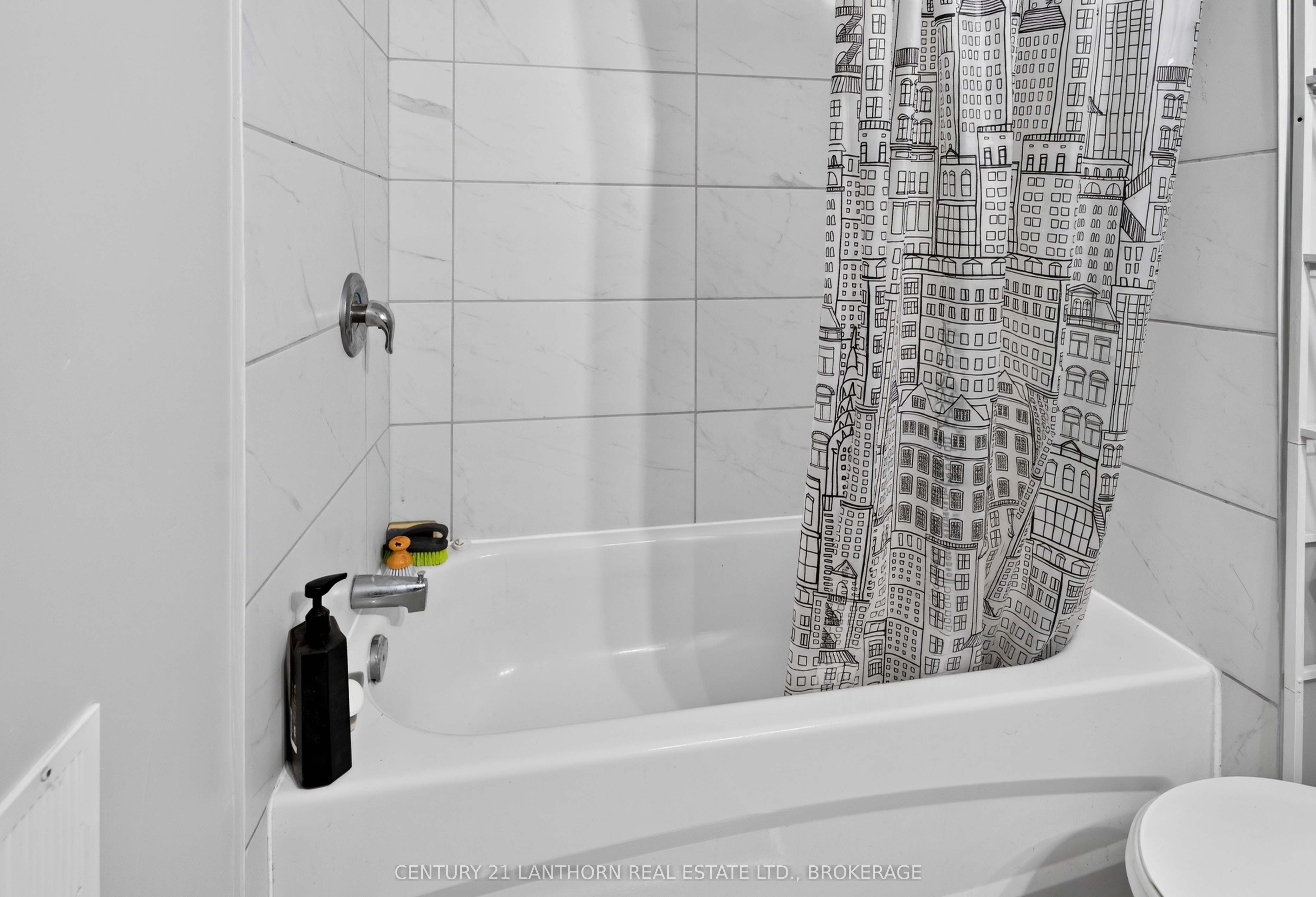 139 Drennan Street Property Photo 18