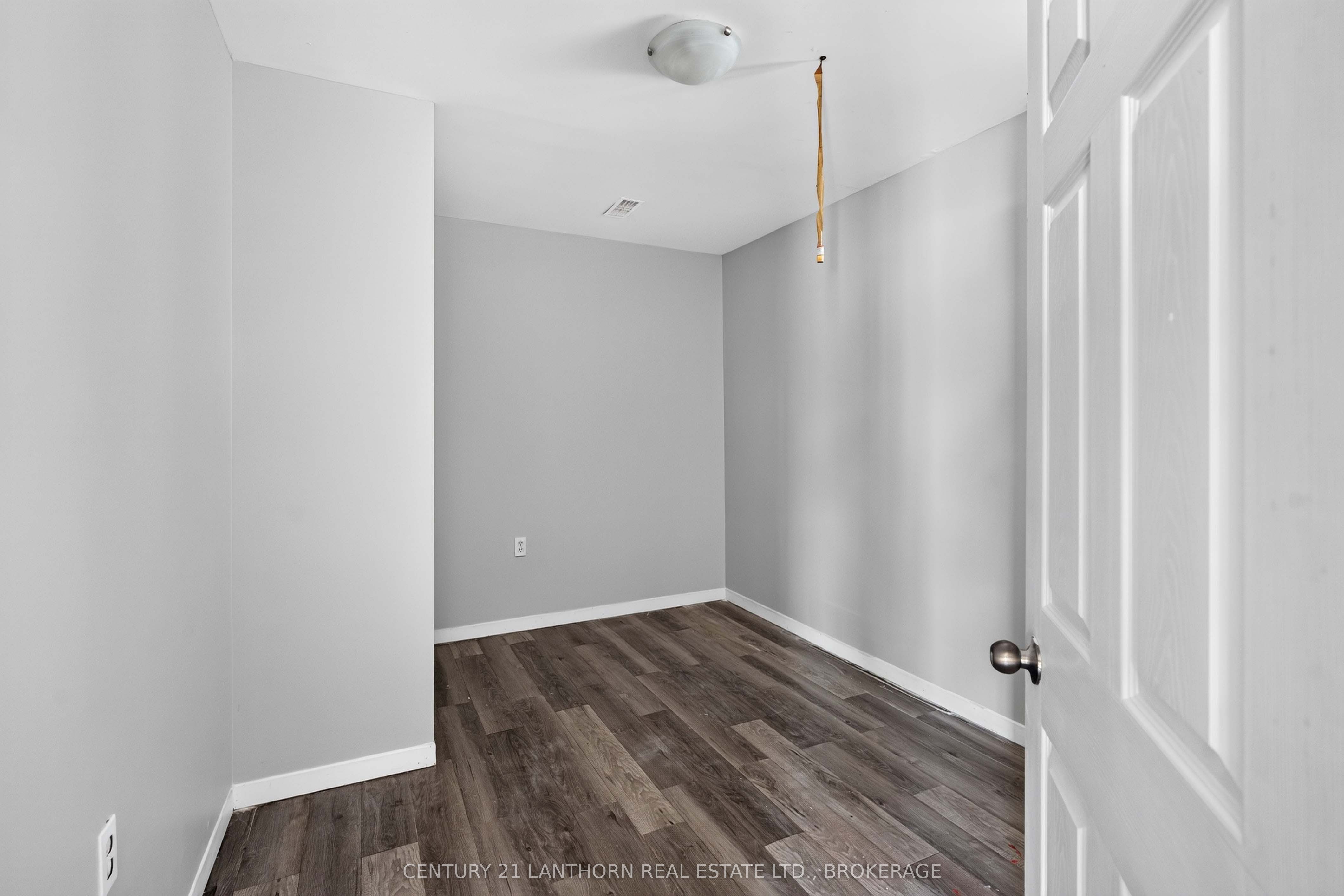 139 Drennan Street Property Photo 20