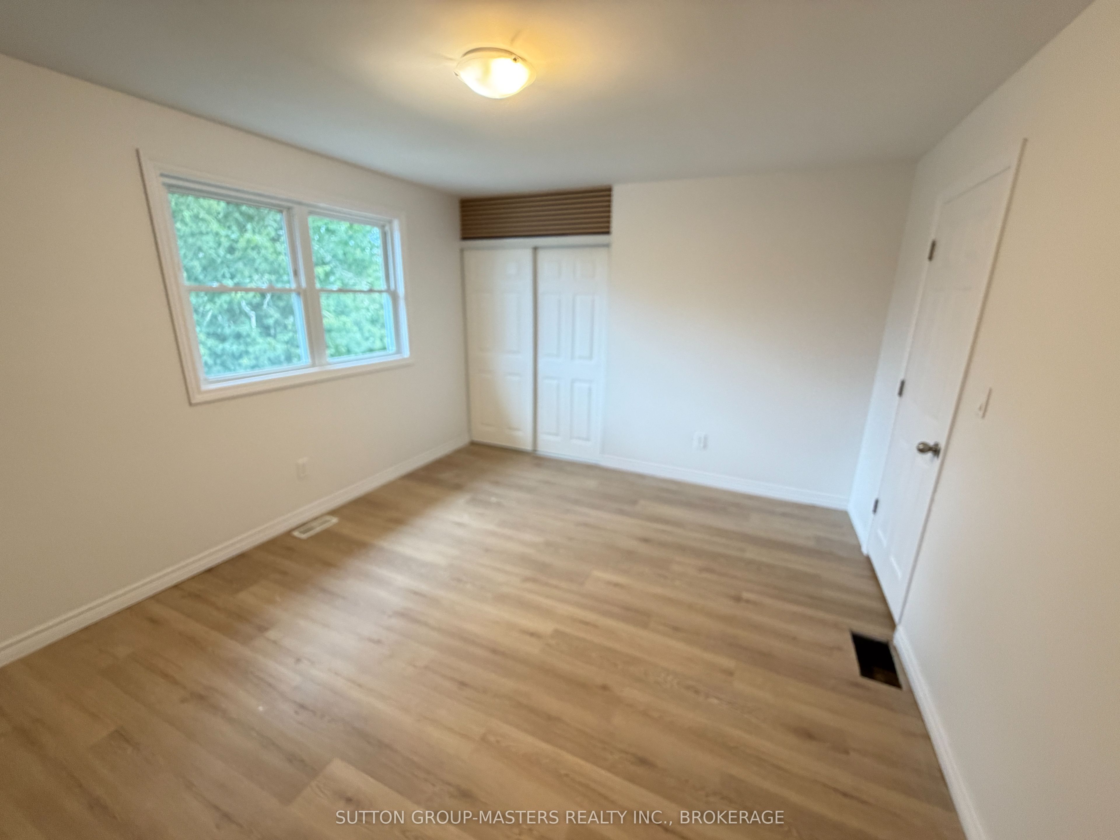 1124 Bittersweet Place Property Photo 8
