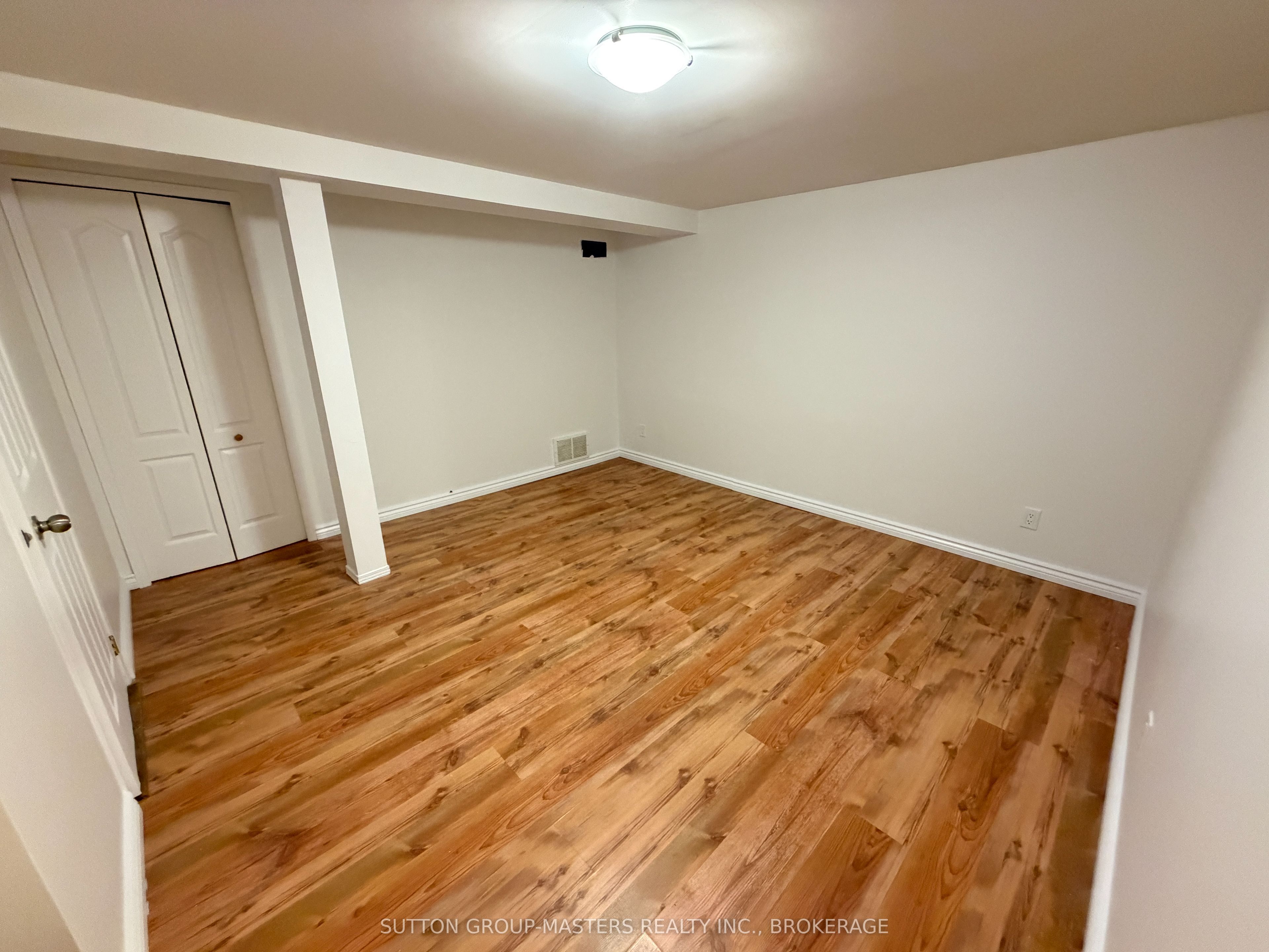 1124 Bittersweet Place Property Photo 15
