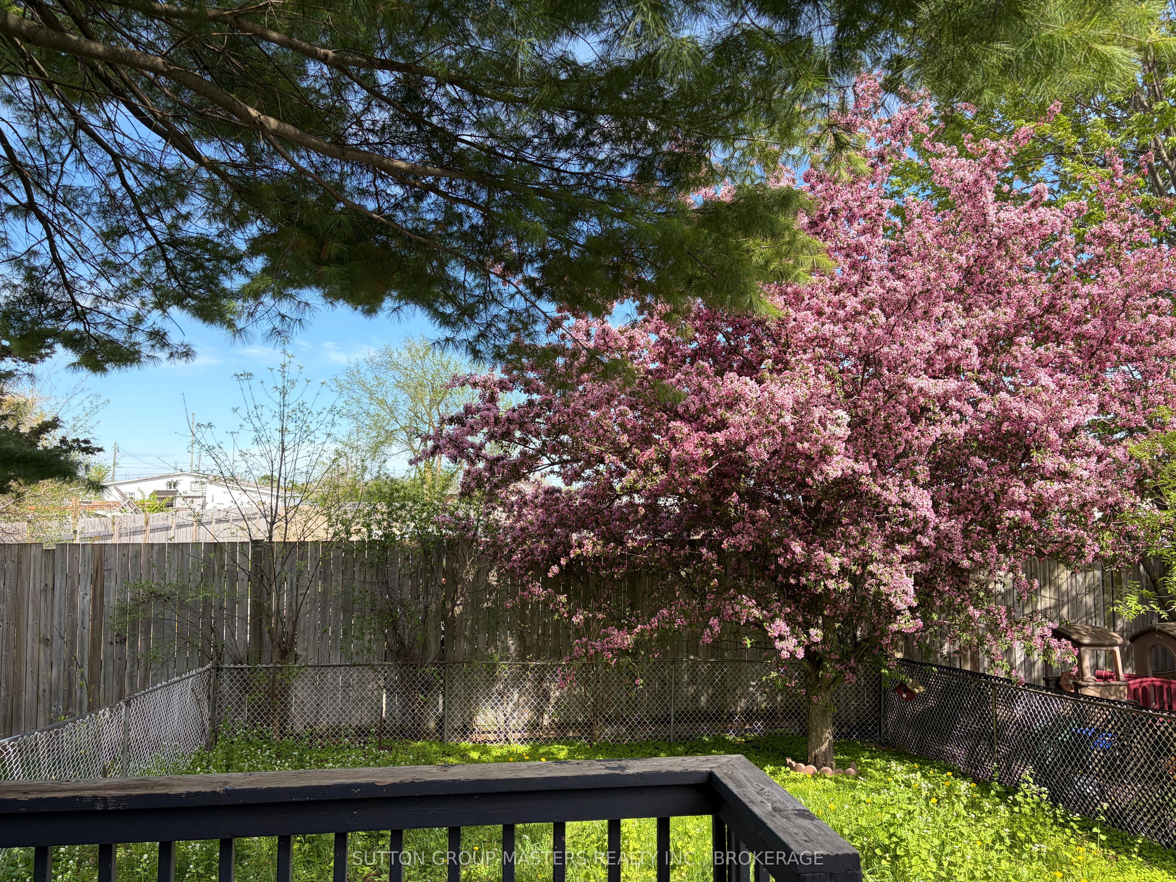 1124 Bittersweet Place Property Photo 20