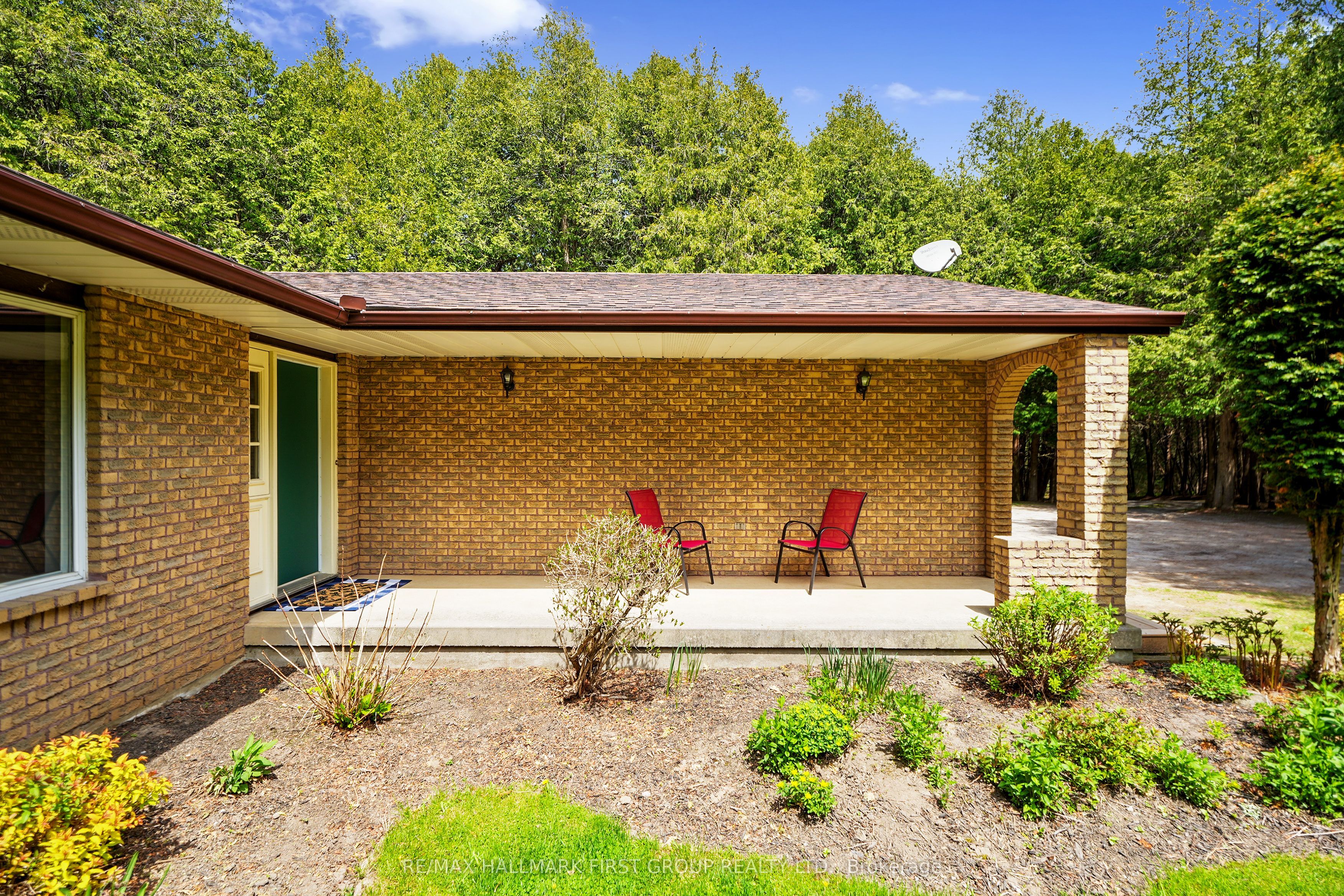6200 Campbell Road Property Photo 4