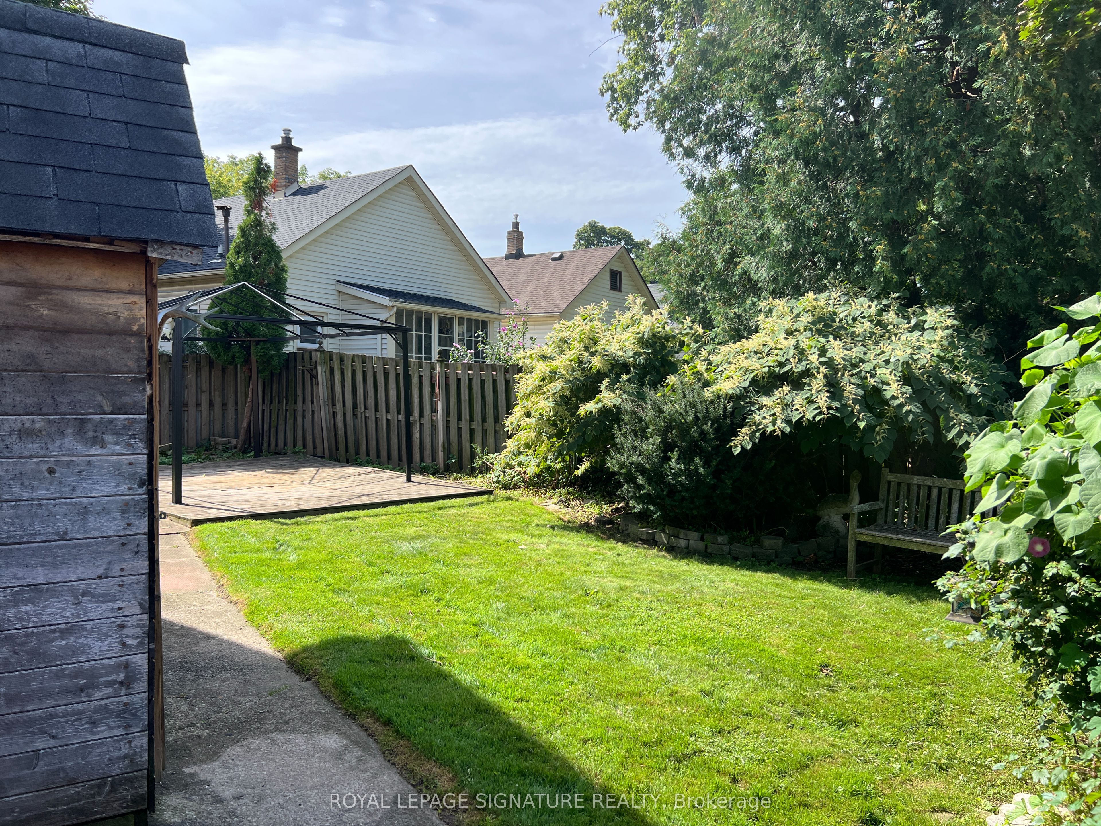 141 York Street Property Photo 5