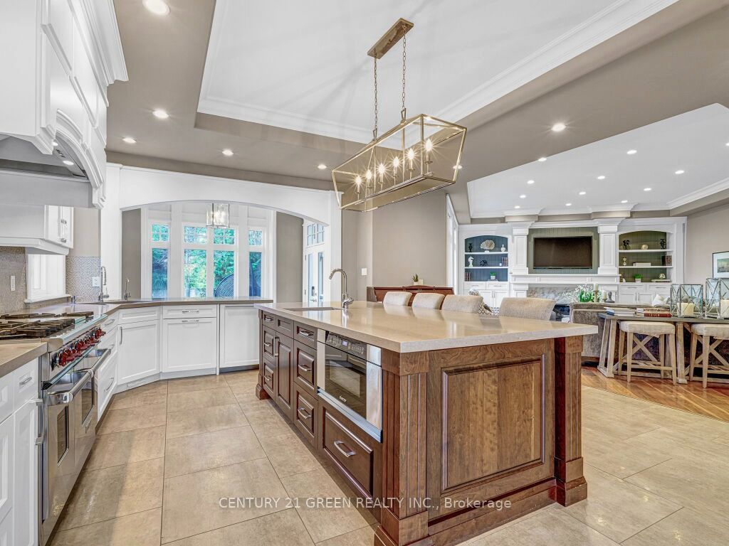 39 Brookhaven Crescent Property Photo 12