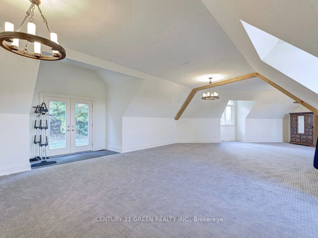 39 Brookhaven Crescent Property Photo 41