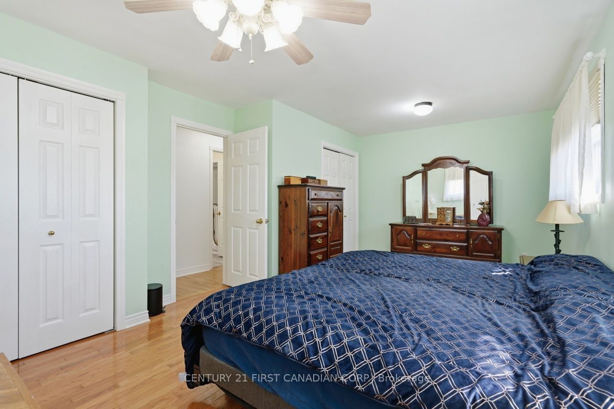 22656 Queens Line Property Photo 19