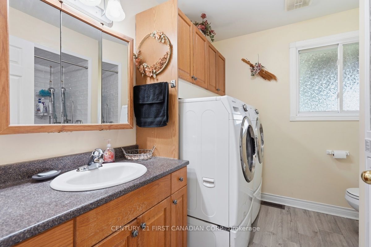22656 Queens Line Property Photo 21