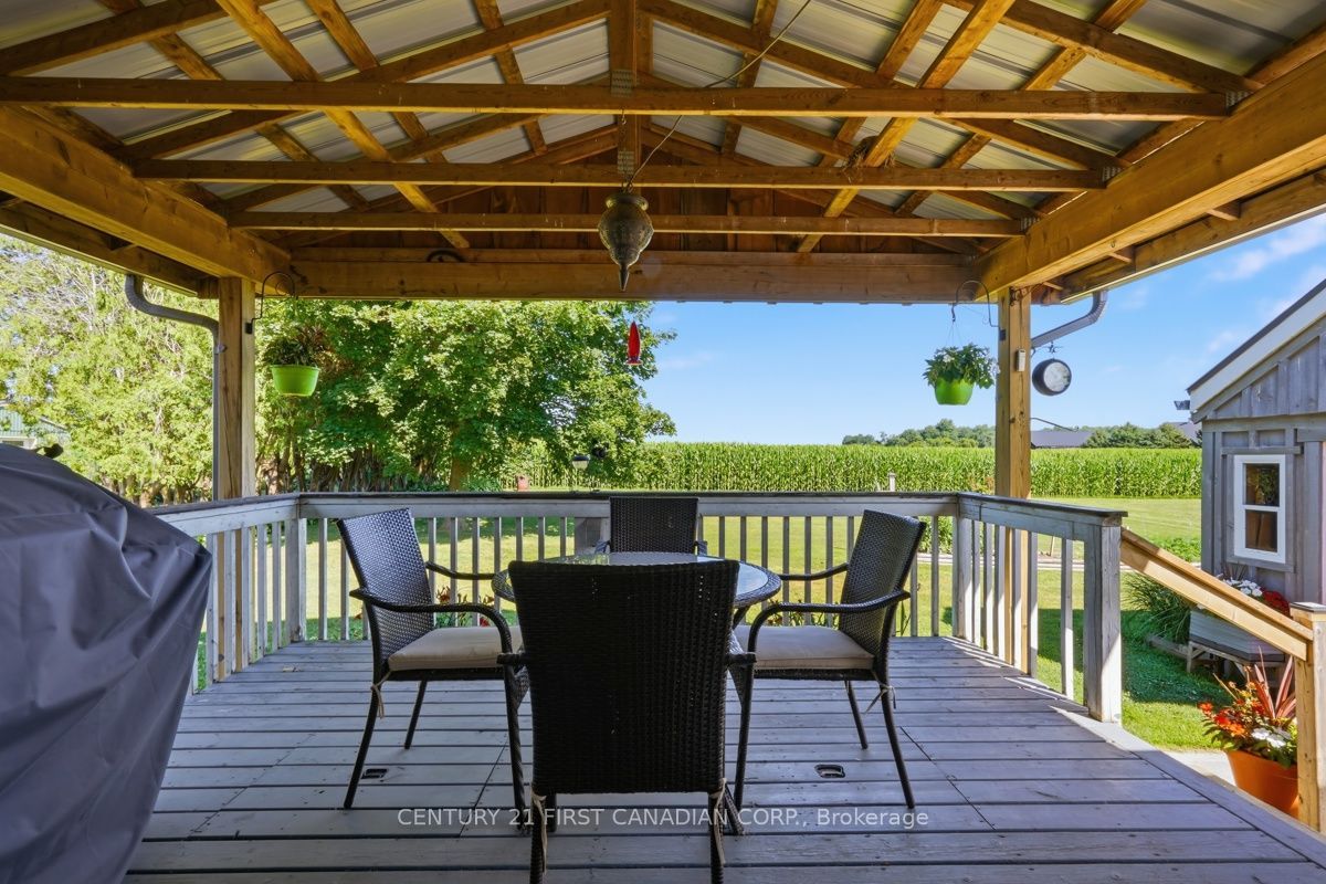 22656 Queens Line Property Photo 28