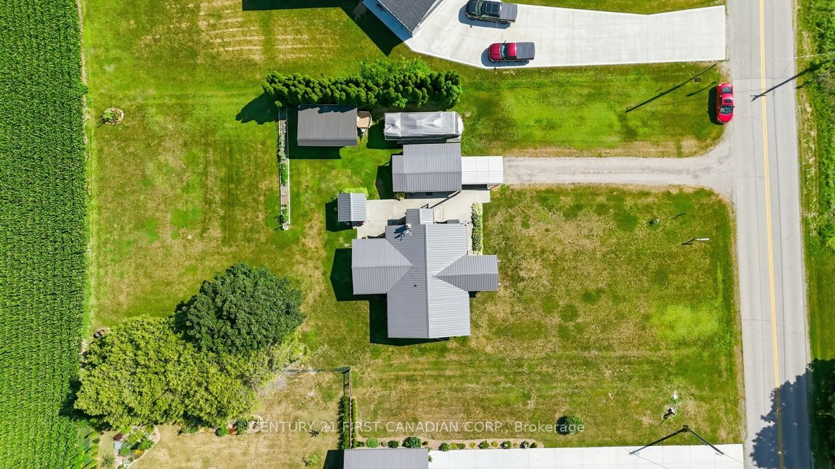 22656 Queens Line Property Photo 35