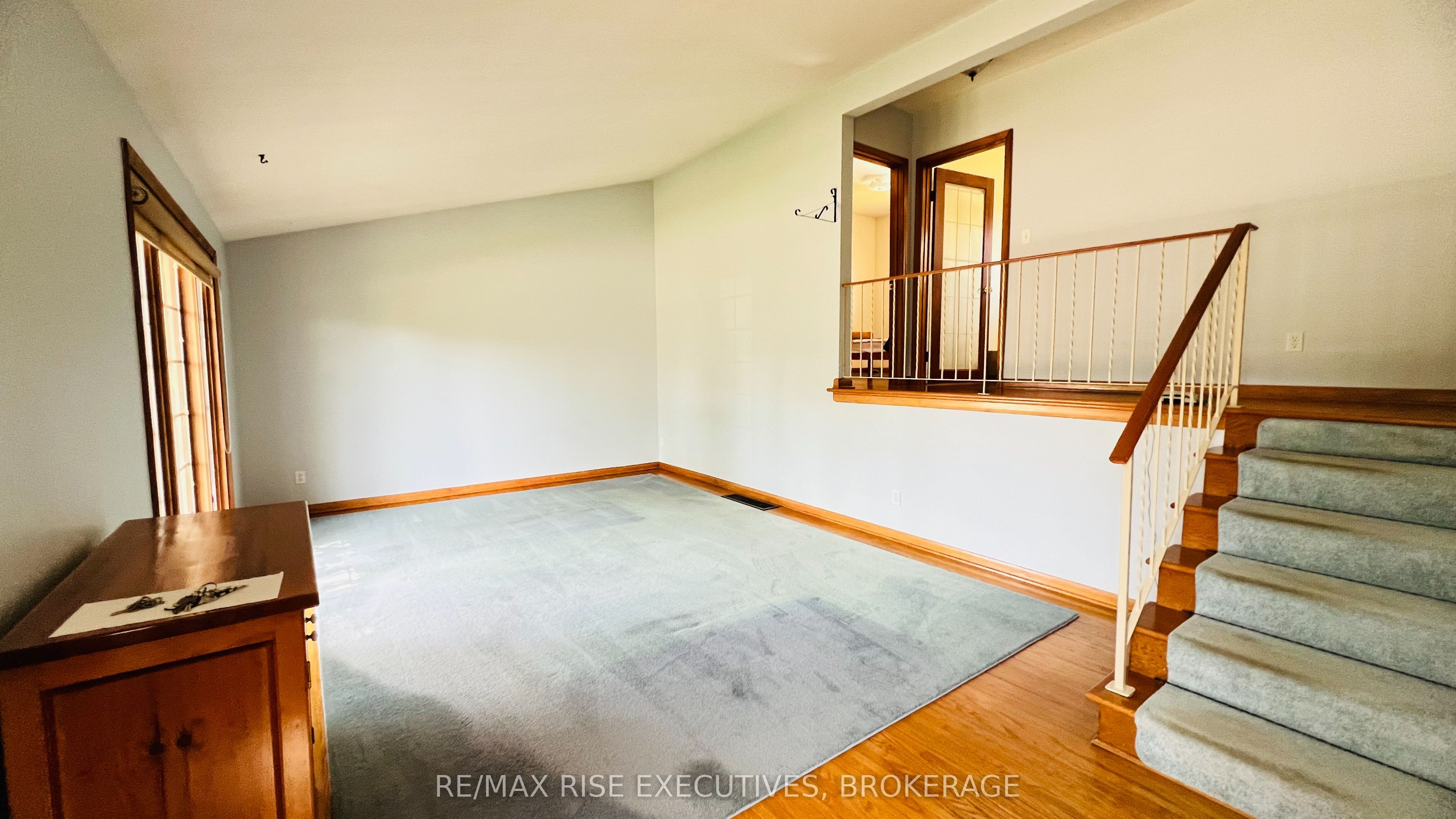 61 Conacher Drive Property Photo 8