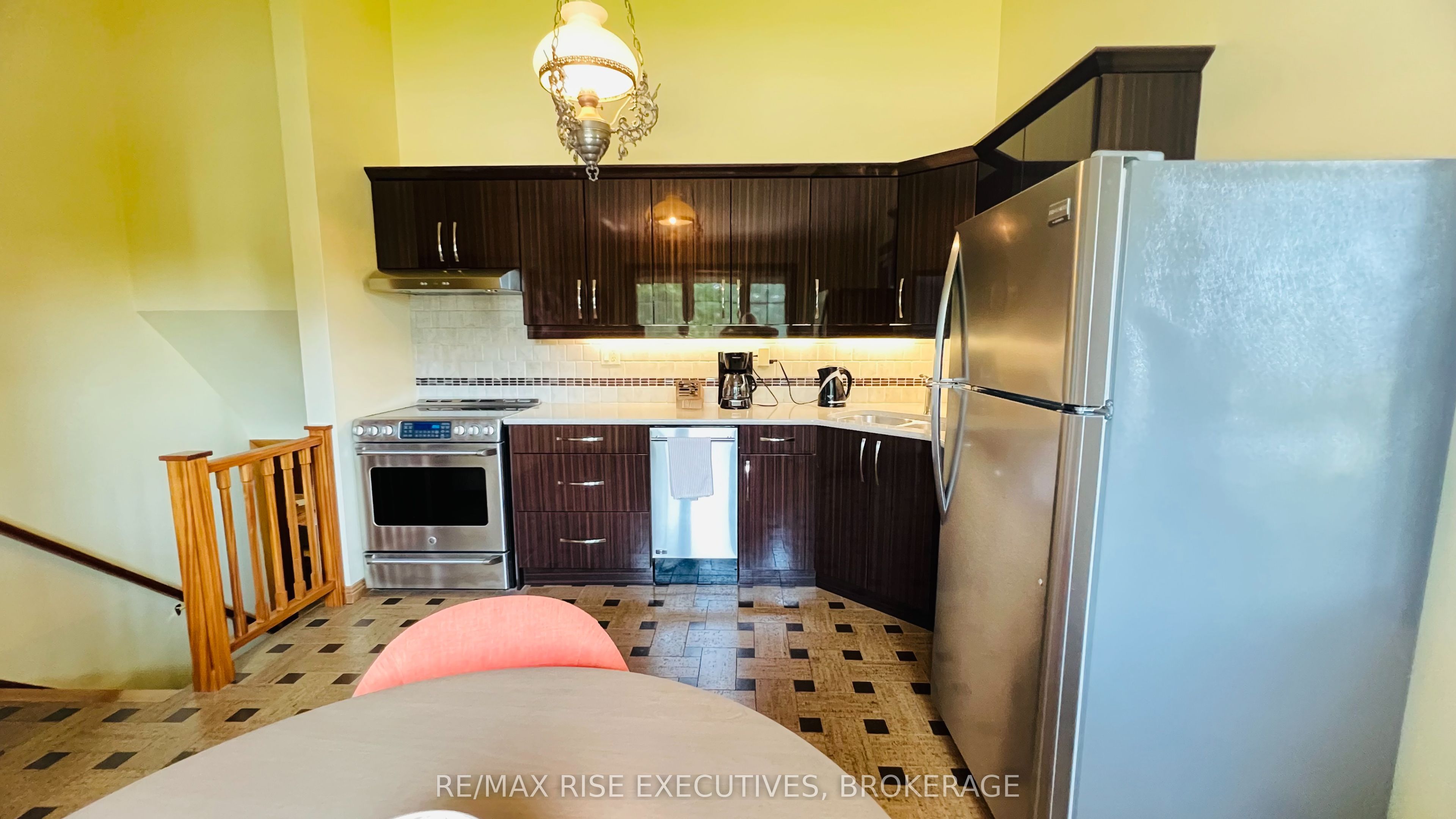 61 Conacher Drive Property Photo 9