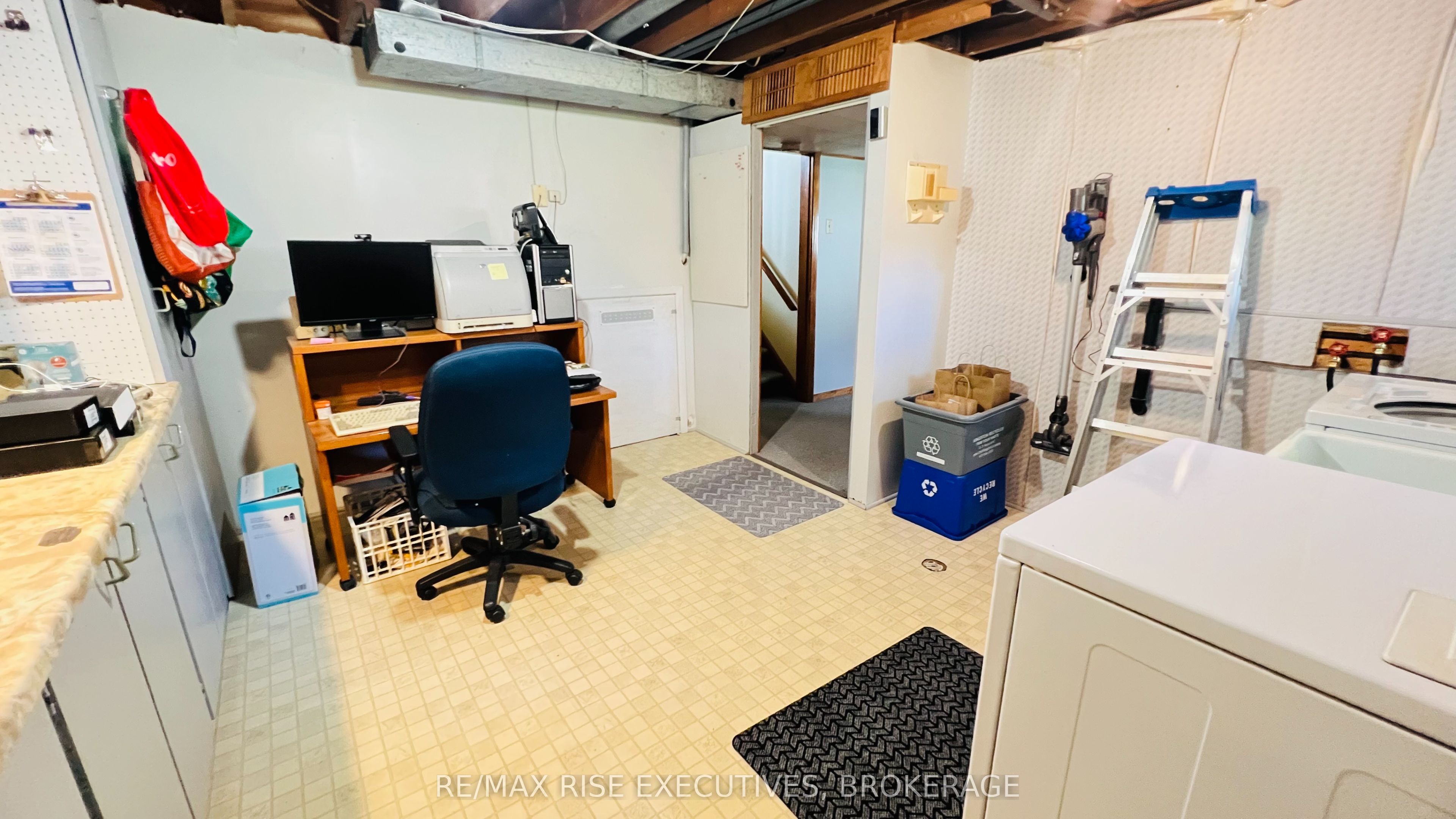 61 Conacher Drive Property Photo 32