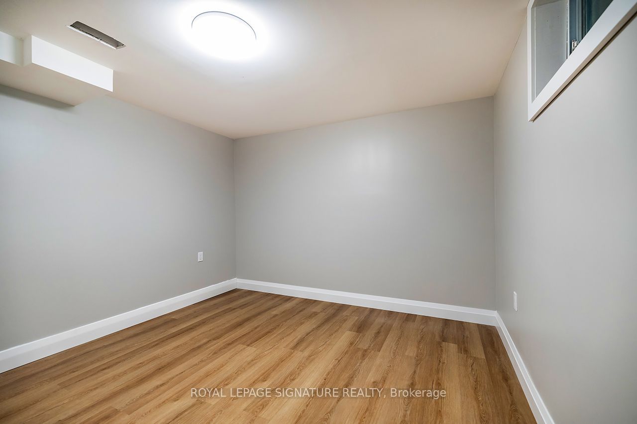 812 Schneider Place Property Photo 21