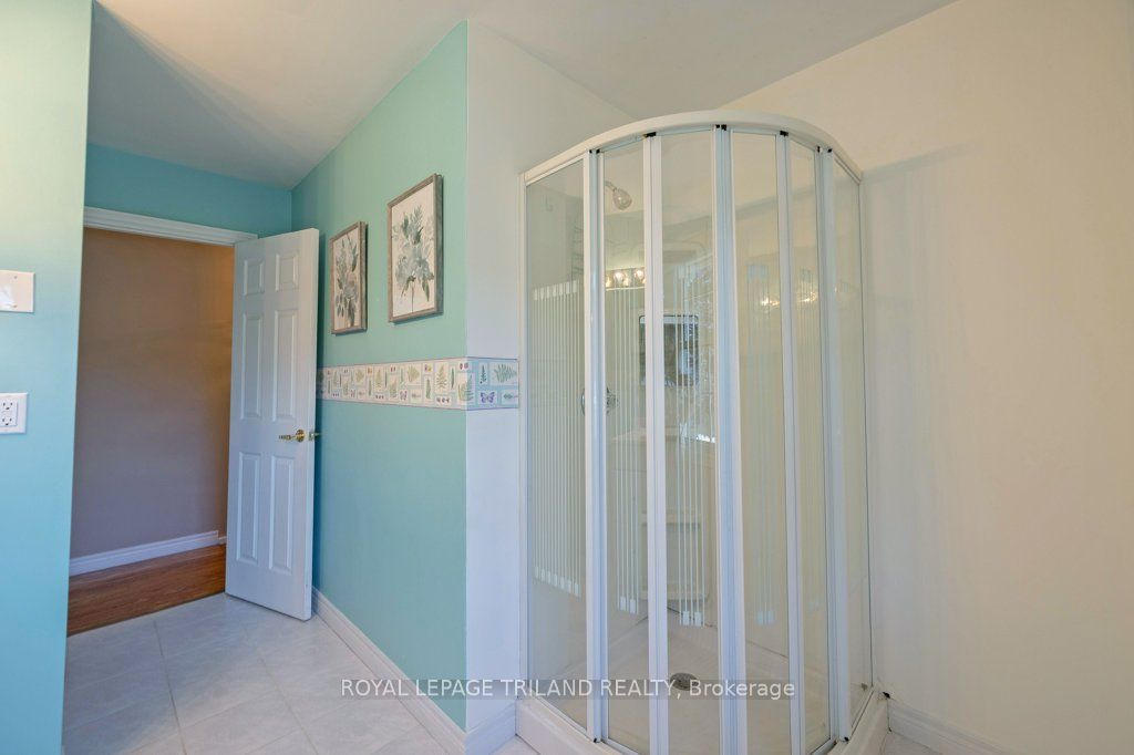 10201 Lynhurst Park Drive Property Photo 32