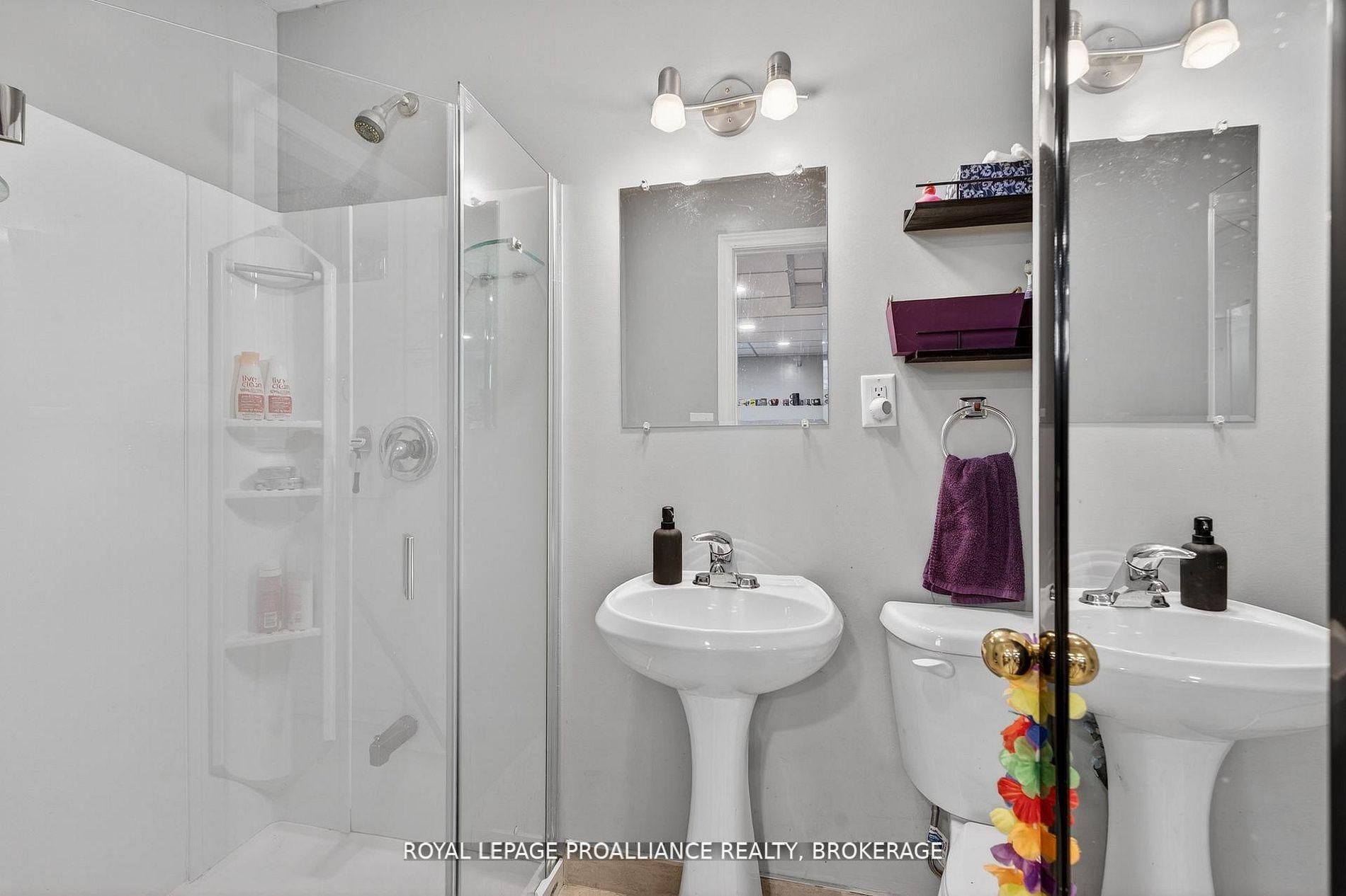 614 Barnsley Crescent Property Photo 25