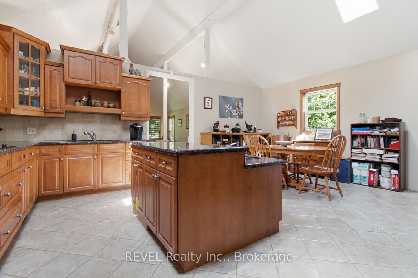 2986 Wessel Drive Property Photo 6