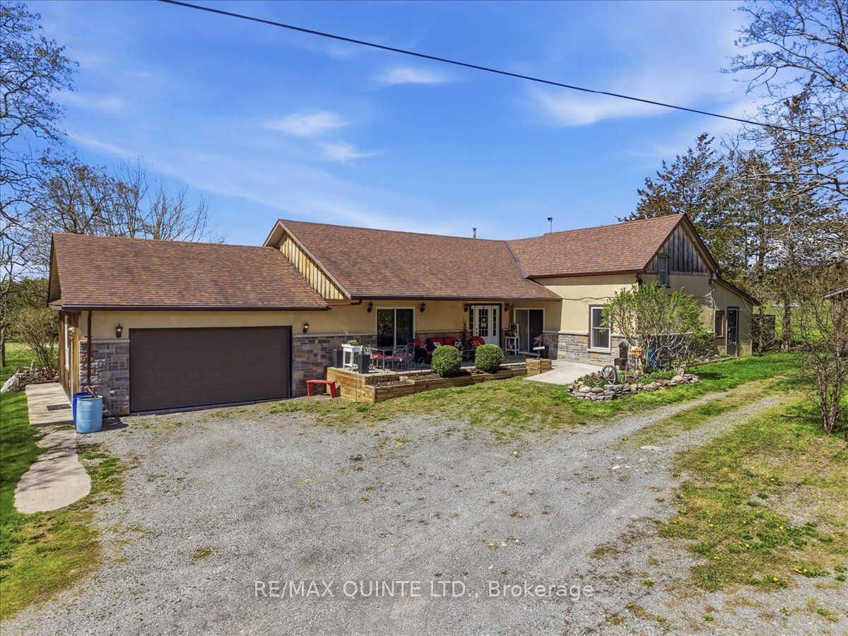1686 County Road 13 Property Photo 4