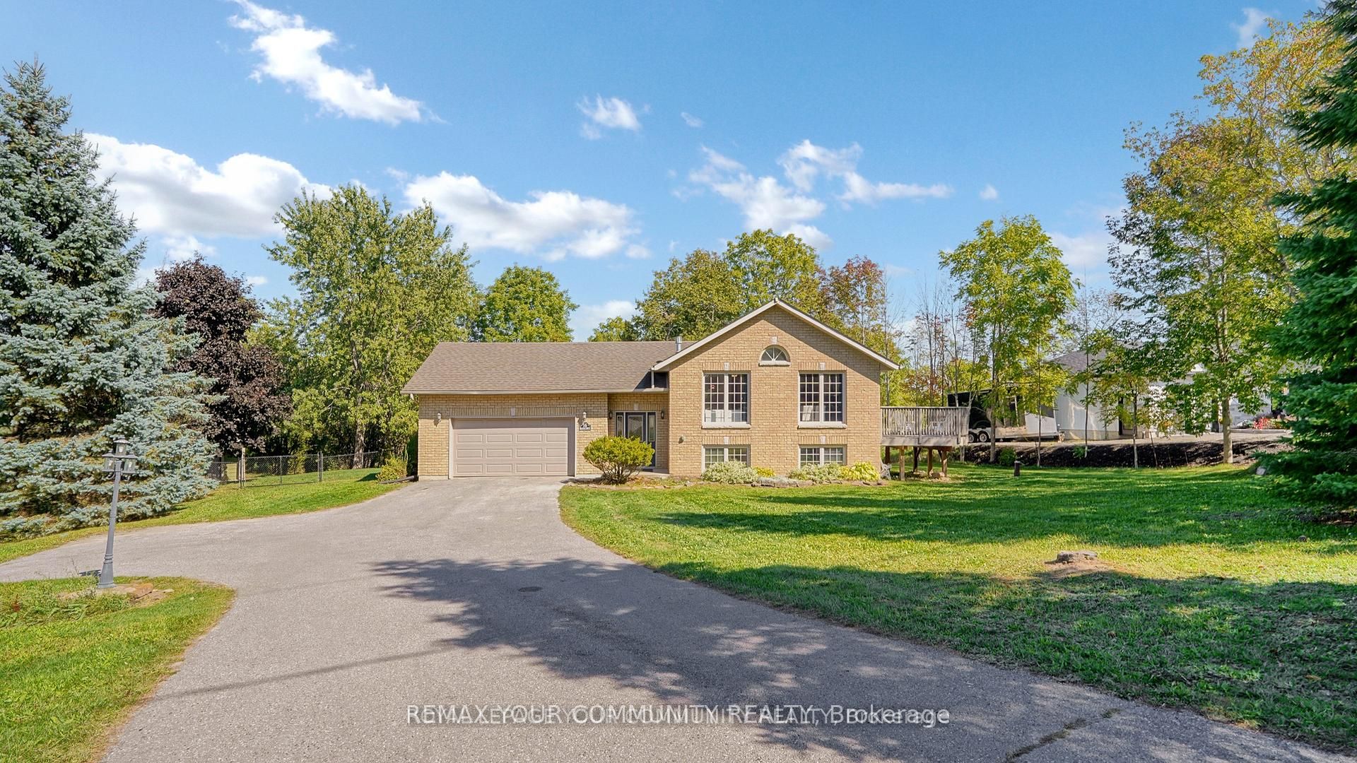 16 Kalman Drive Property Photo 1