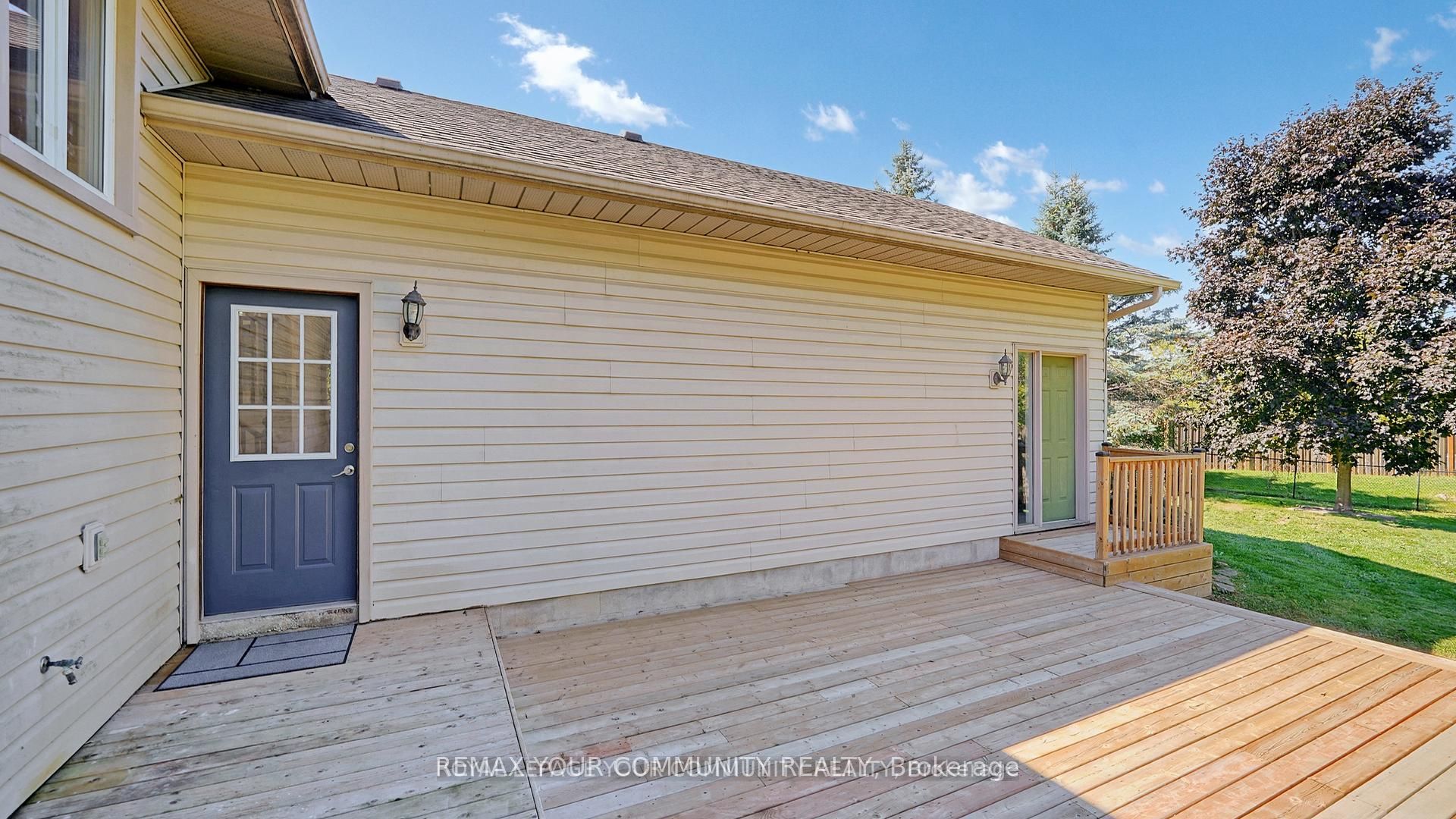 16 Kalman Drive Property Photo 42