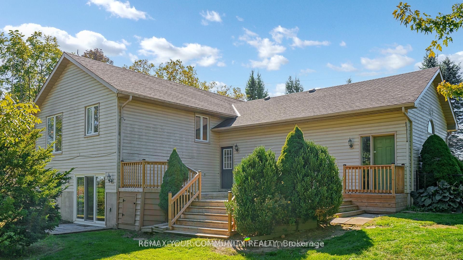 16 Kalman Drive Property Photo 43
