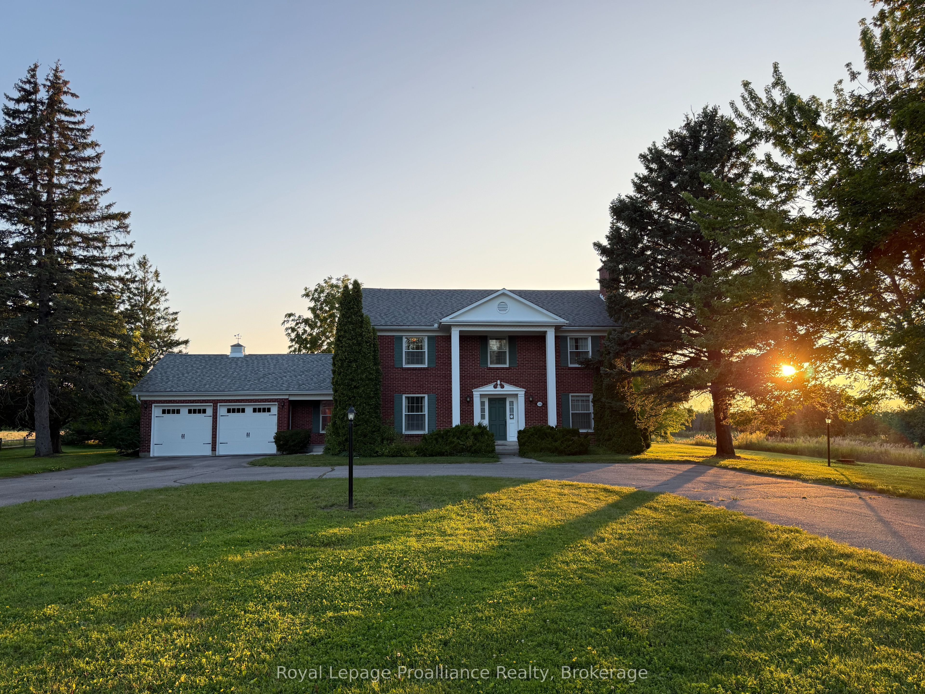 1285 Brealey Drive