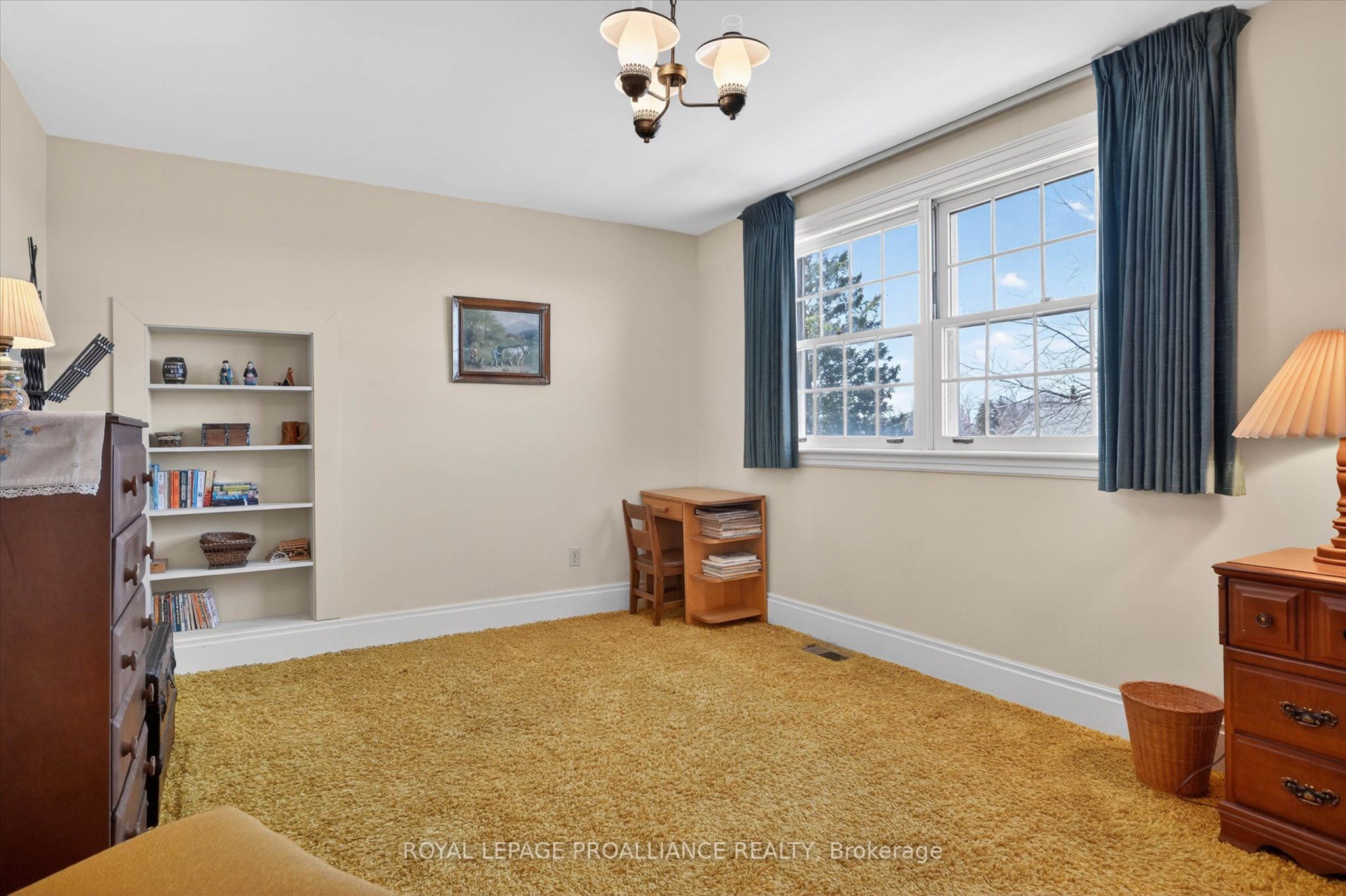 1285 Brealey Drive Property Photo 28