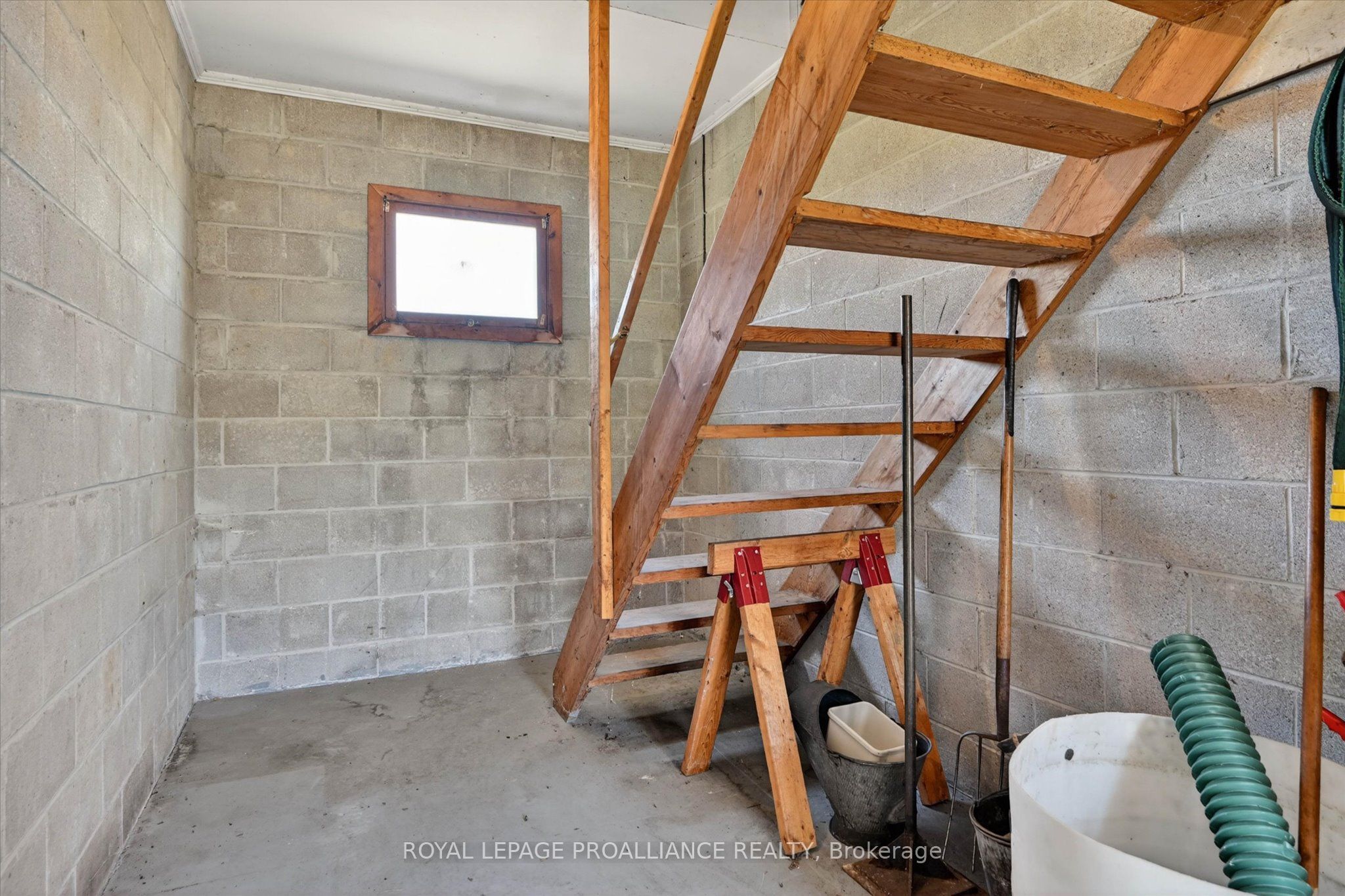 1285 Brealey Drive Property Photo 41