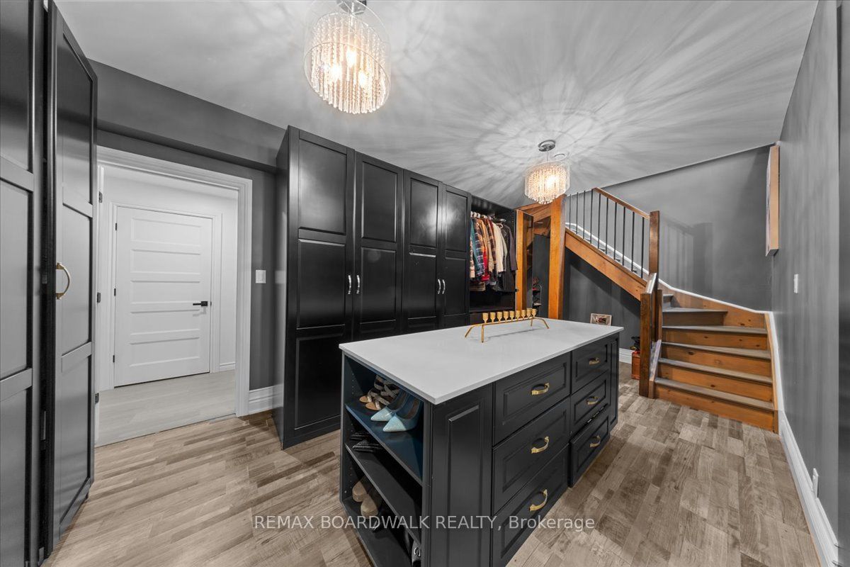 225 Hillcrest Drive Property Photo 19