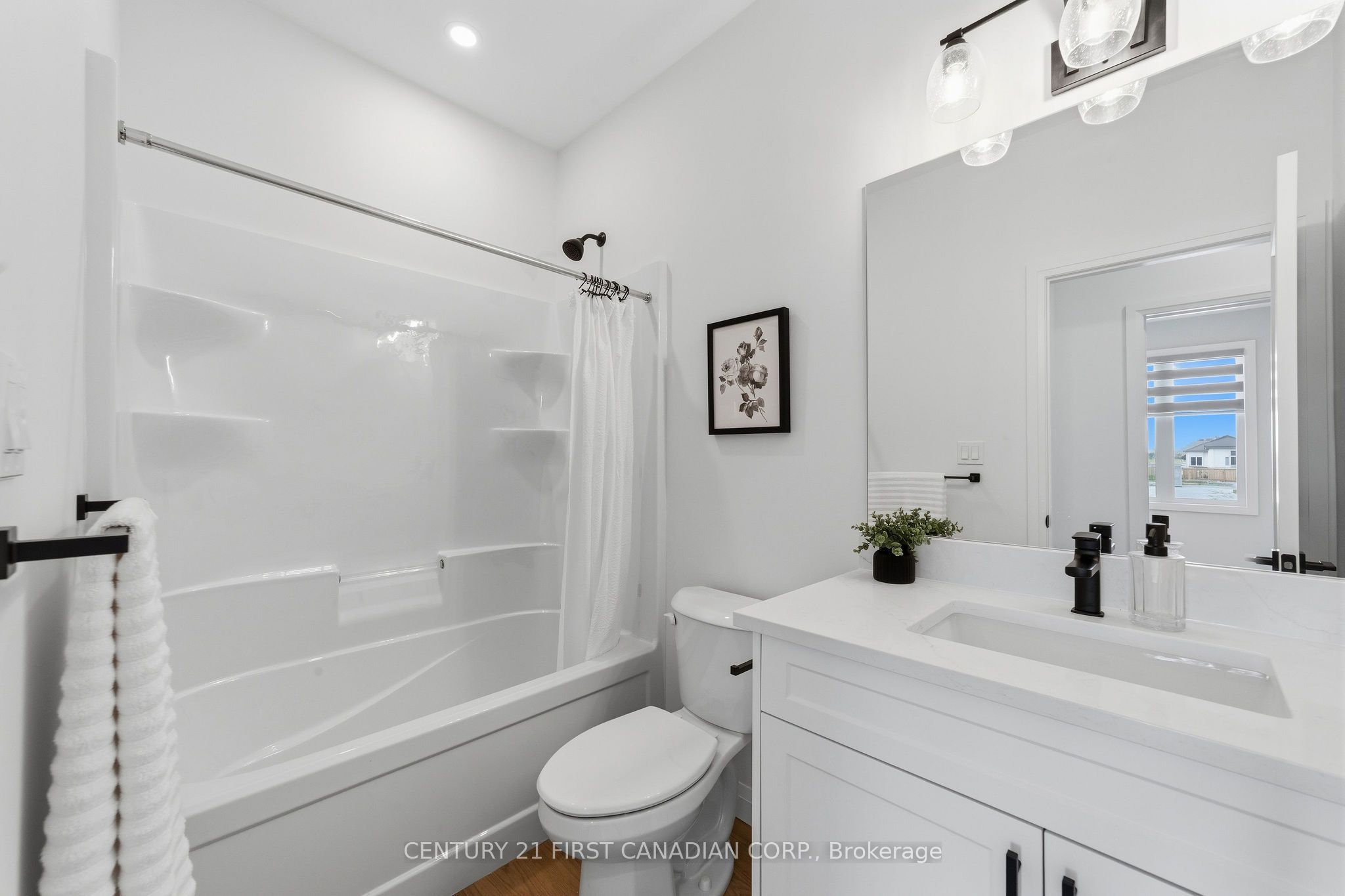 32 Postma Street 18 Property Photo 6