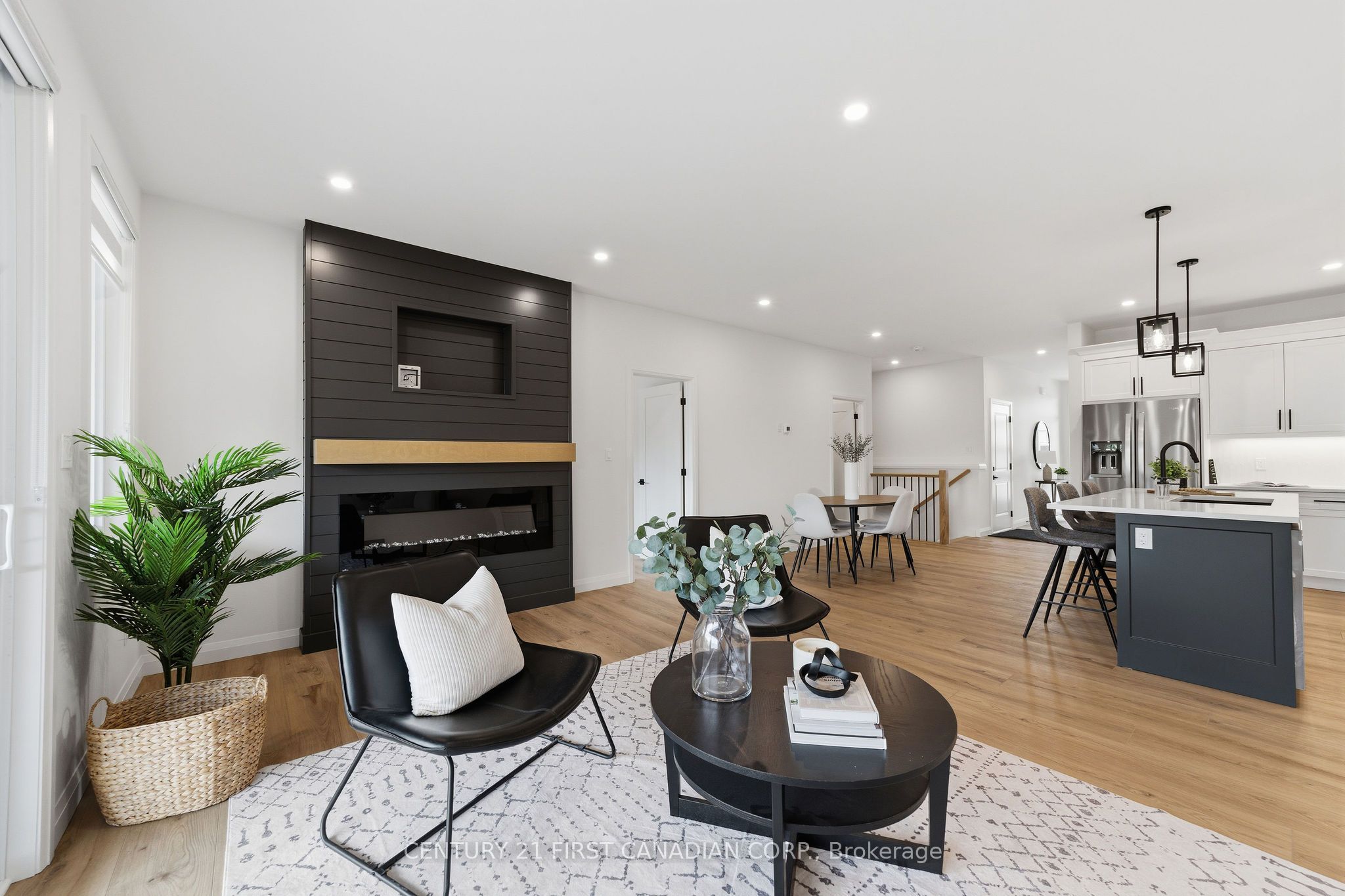32 Postma Street 18 Property Photo 14