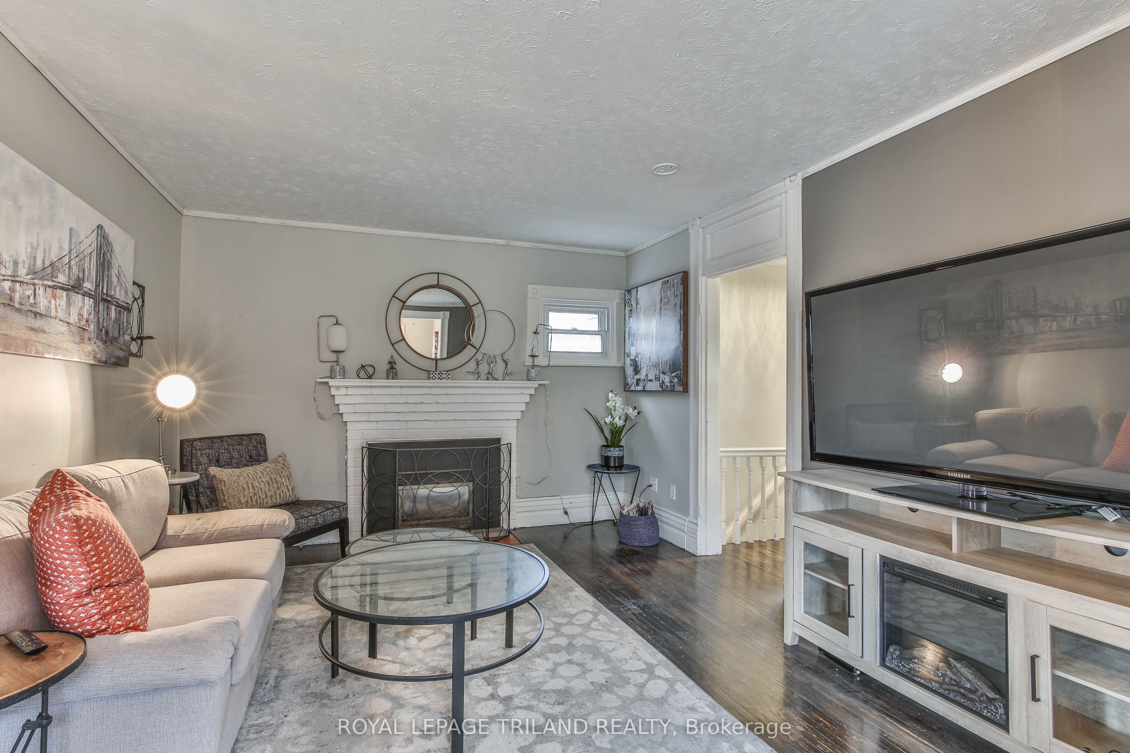 918 William Street #upper Property Photo 11