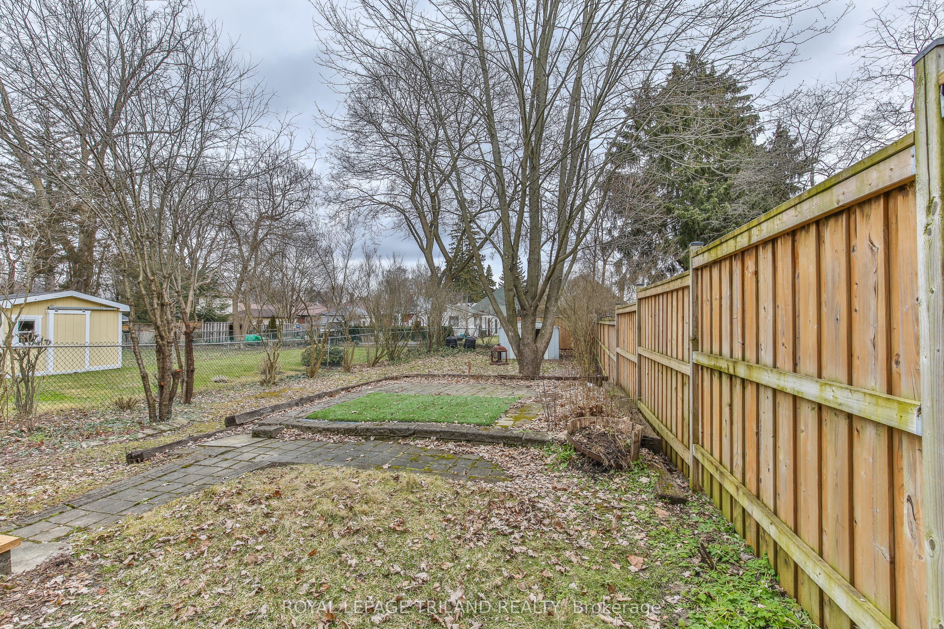 918 William Street #upper Property Photo 23