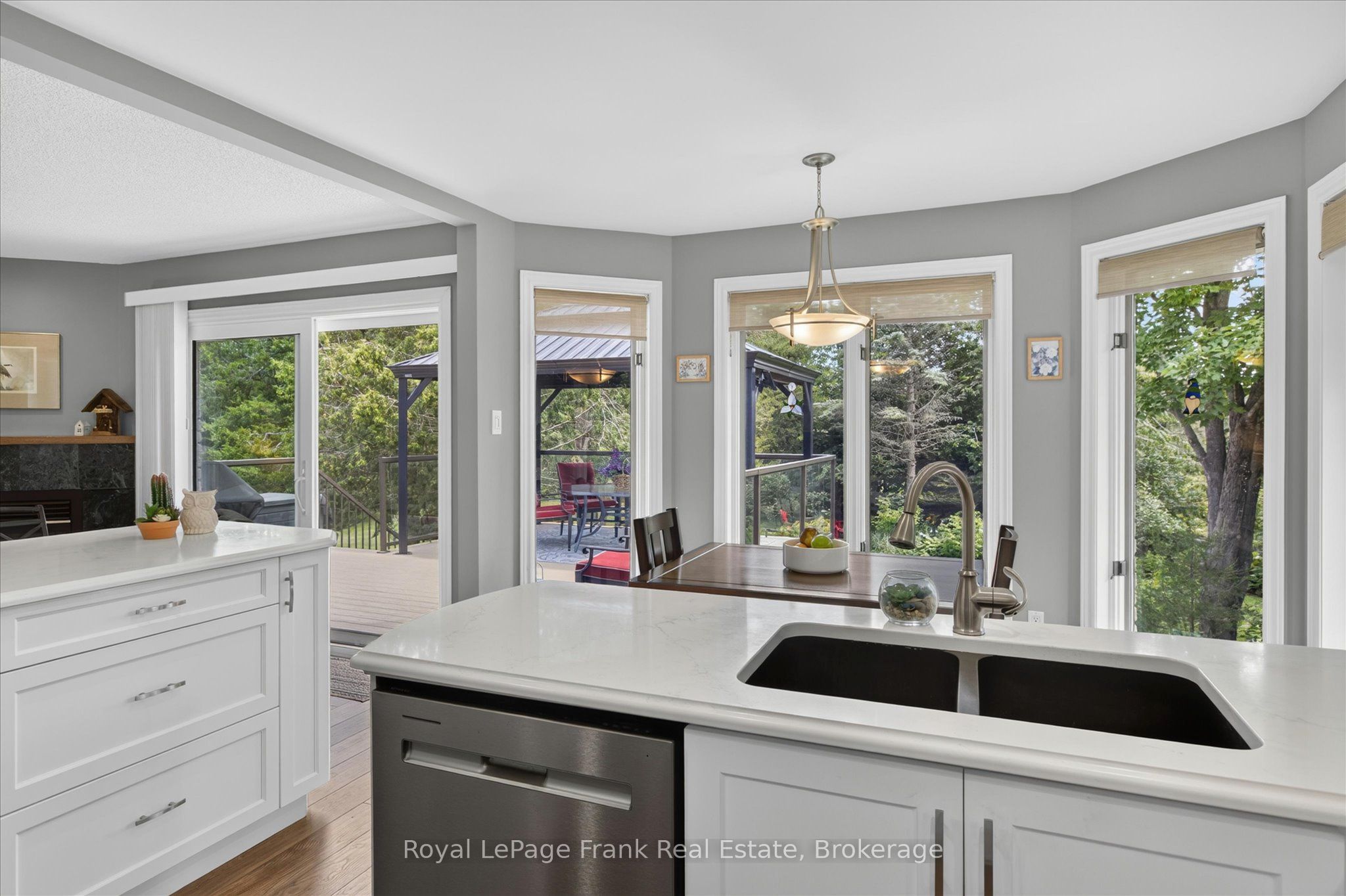 64 Island Bay Drive Property Photo 14